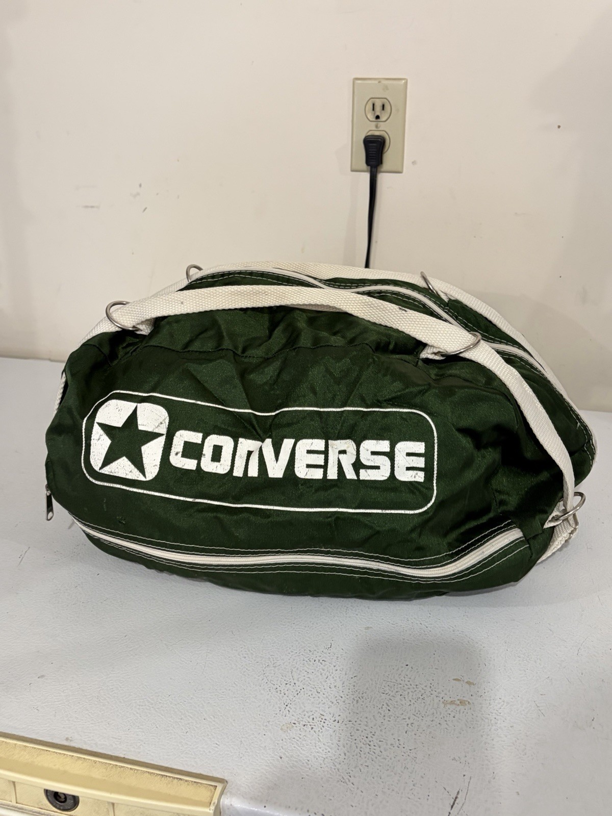 VTG-1970’s Converse Gym/Athletic Sports 3-Zipper Compartment Duffle Bag-Green