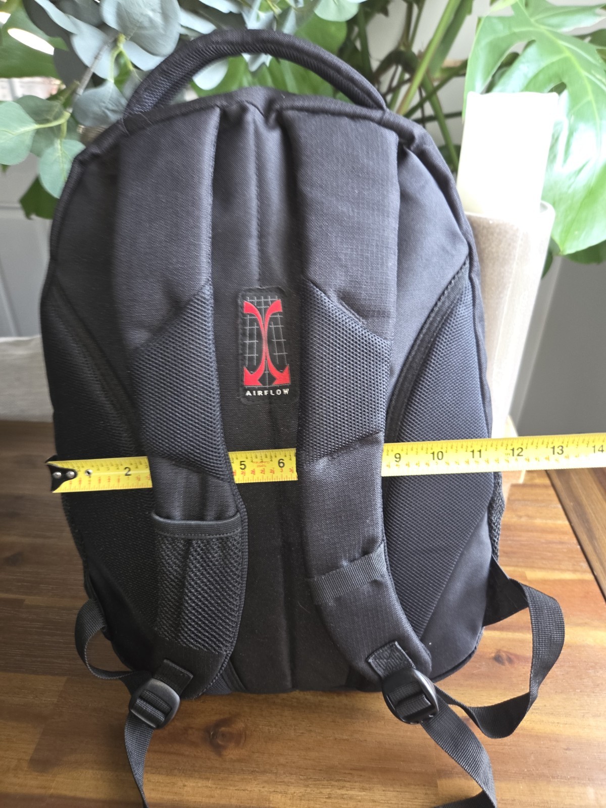 Swiss Gear Black Multi Pocket Laptop Computer Airflow Cushioned Backpack