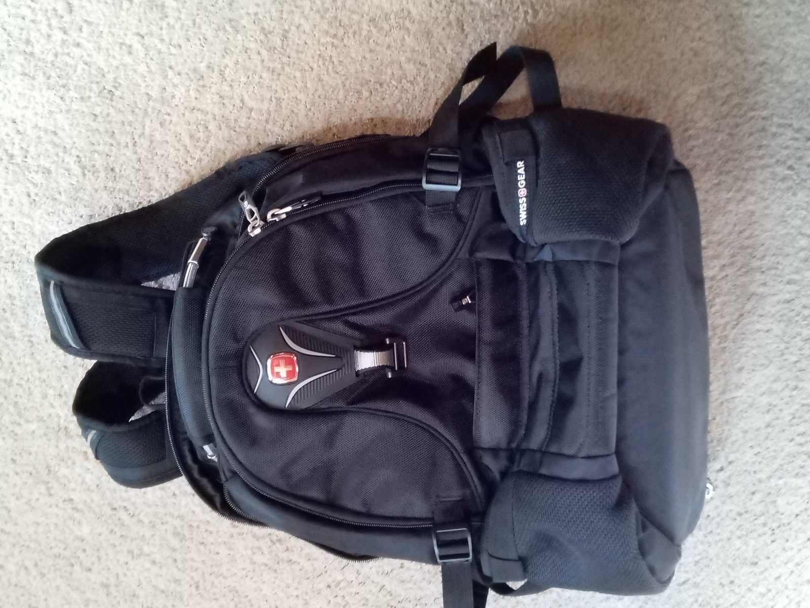 Swiss Gear Airflow Laptop Tablet Backpack Black Scan Smart Compartments