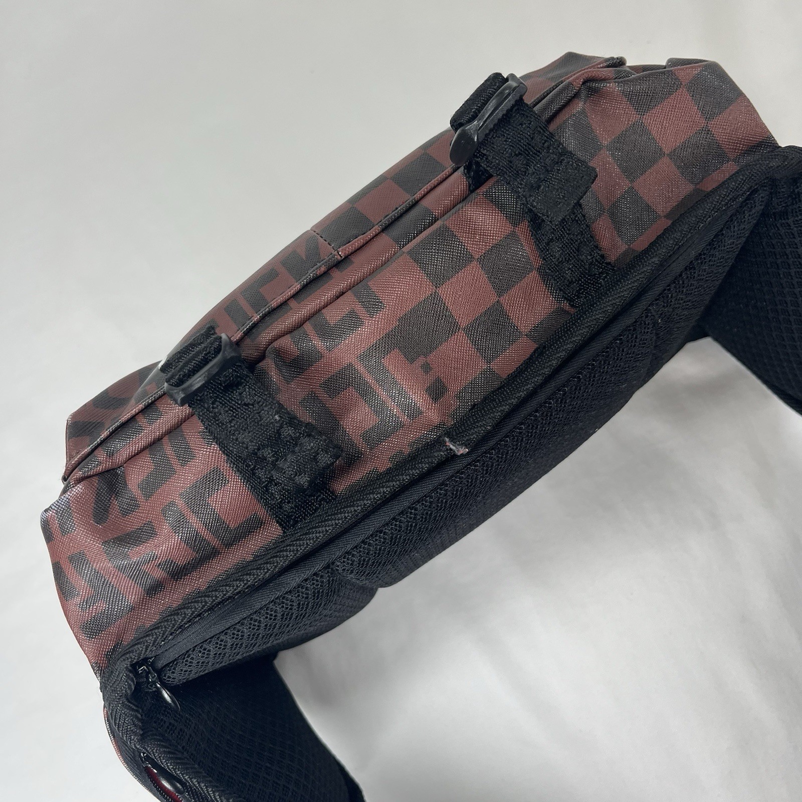 Sprayground Split the Check Checkered Cargo Shark Crossbody Limited Edition RARE