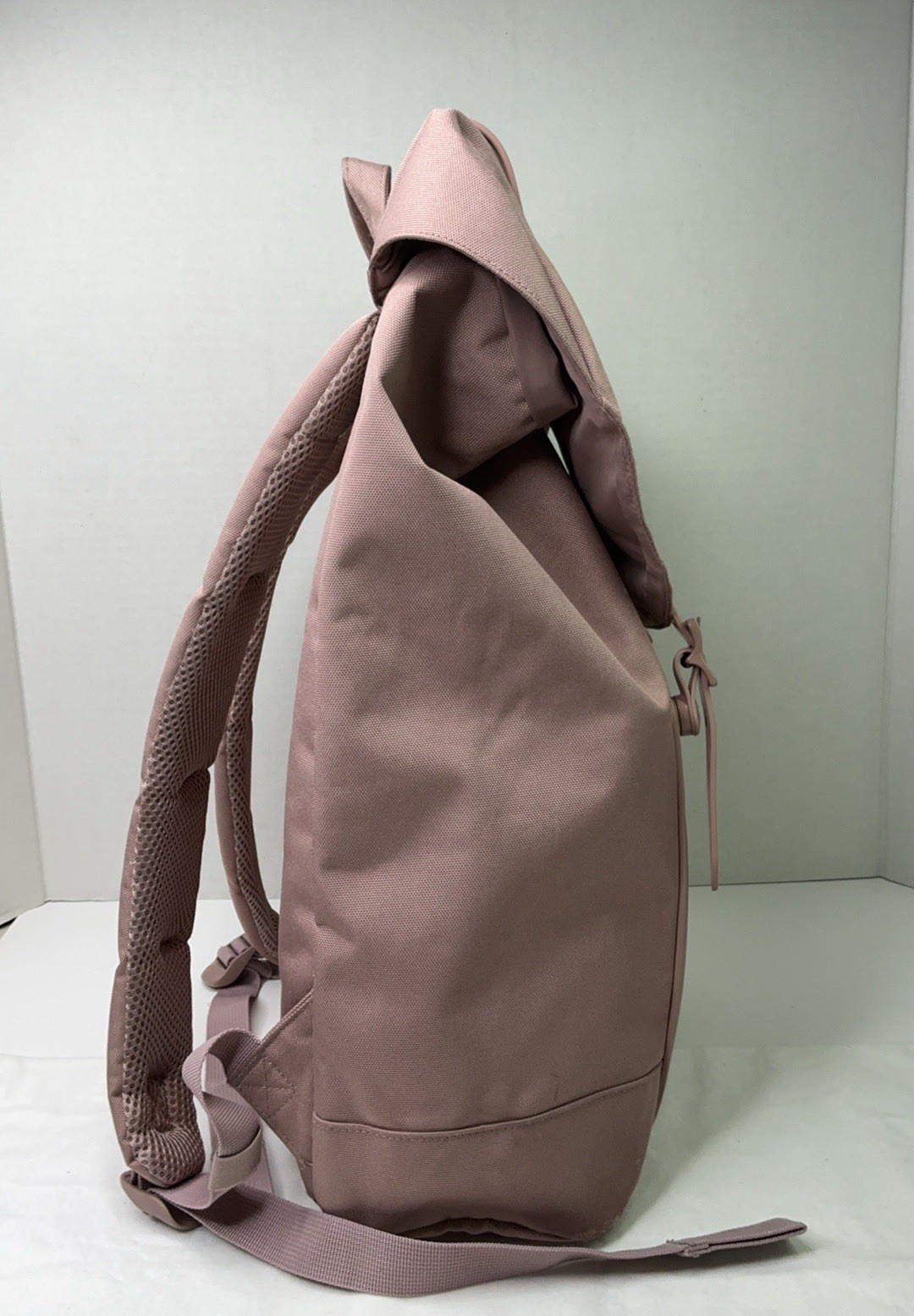 Herschel Pink Backpack Drawstring Buckle Closure Adjustable Strap Padded Pockets