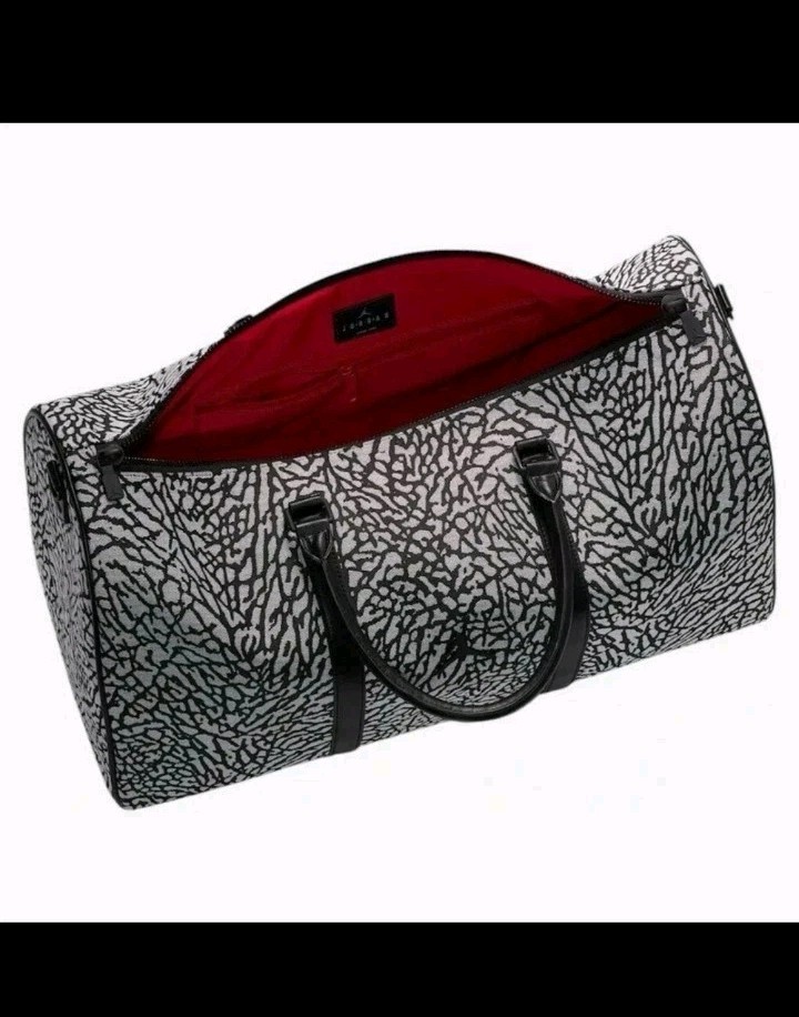 Jordan Icon Duffle Bag Luggage Black Monogram (25L) MM0978 100 SIZE-M