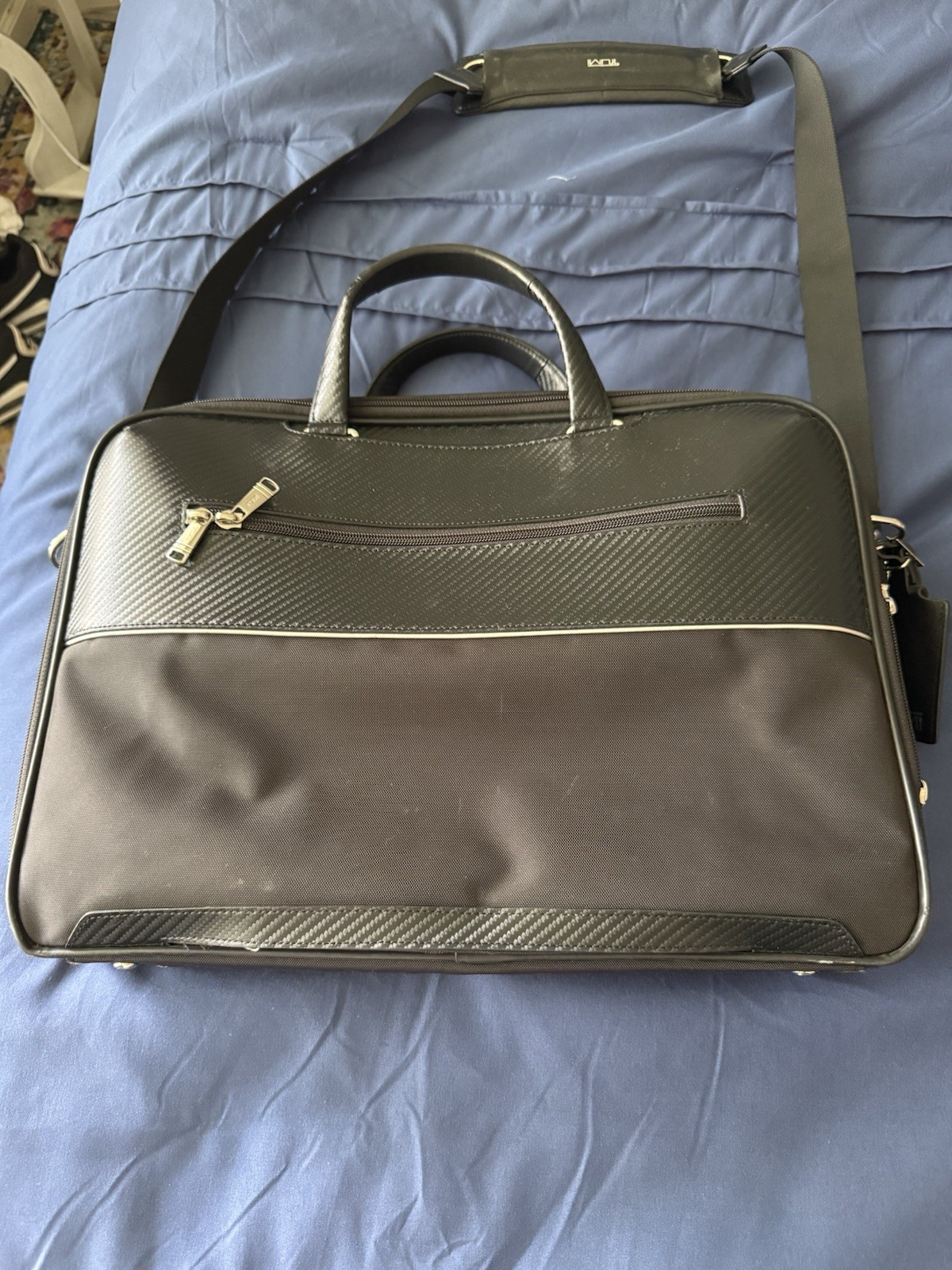TUMI Black Business Briefcase/Laptop Bag – Excellent Condition