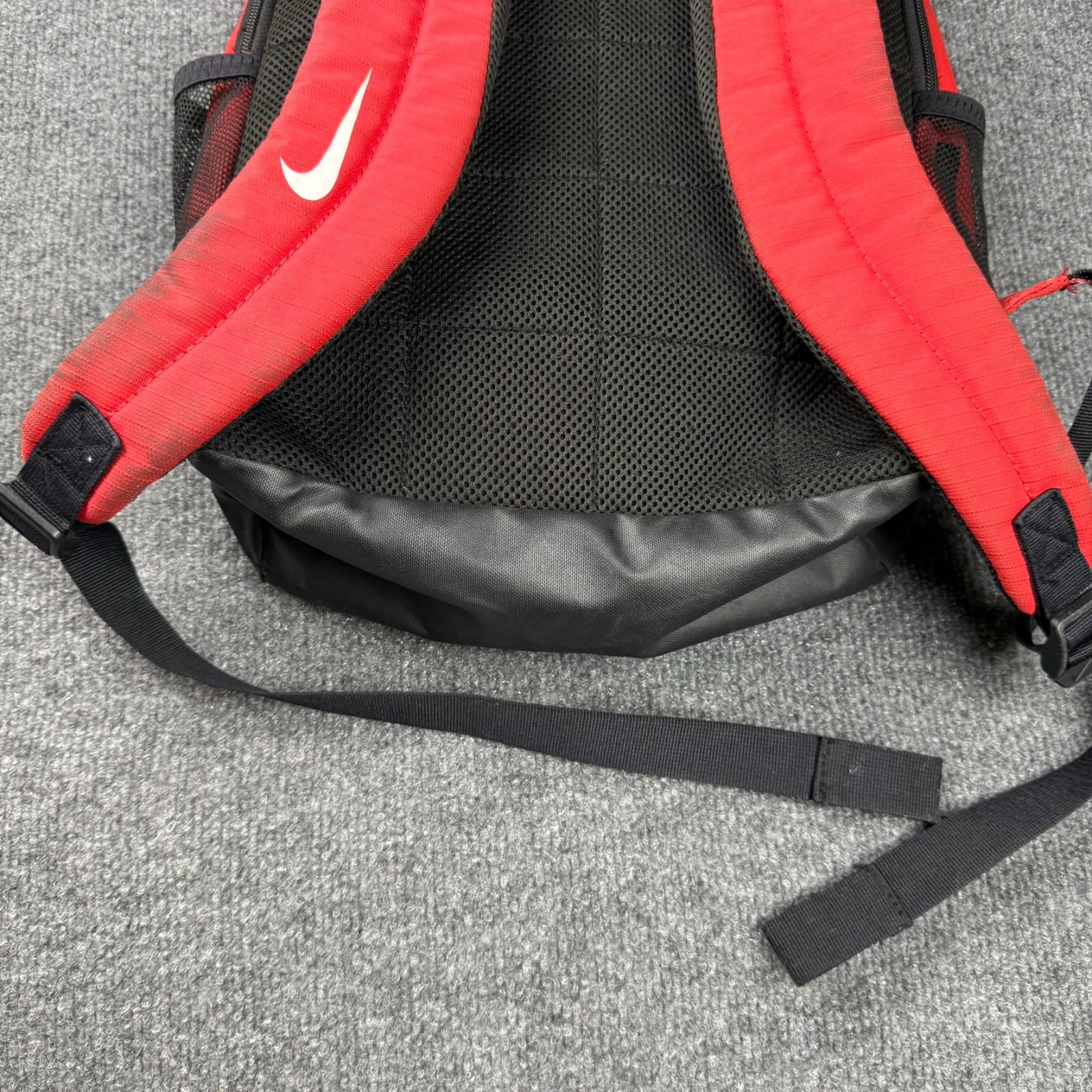 Nike Unisex Red & Black Athletic Backpack School Bag