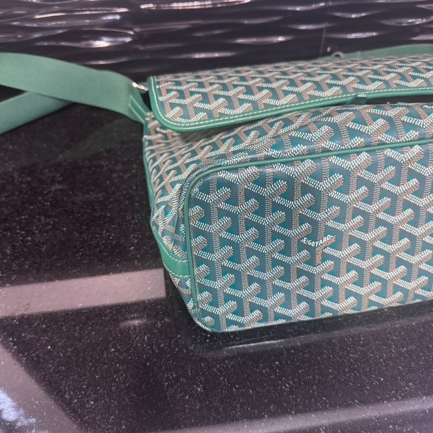 Goyard Capetien Messenger Bag Green