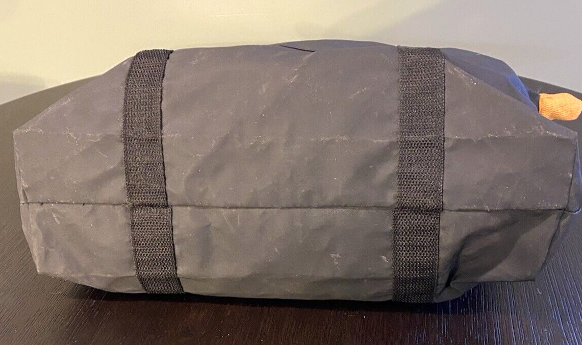 Bill Blass Retro Weather-proof Carry Bag Tote Jet Foldable Duffle Black Gold