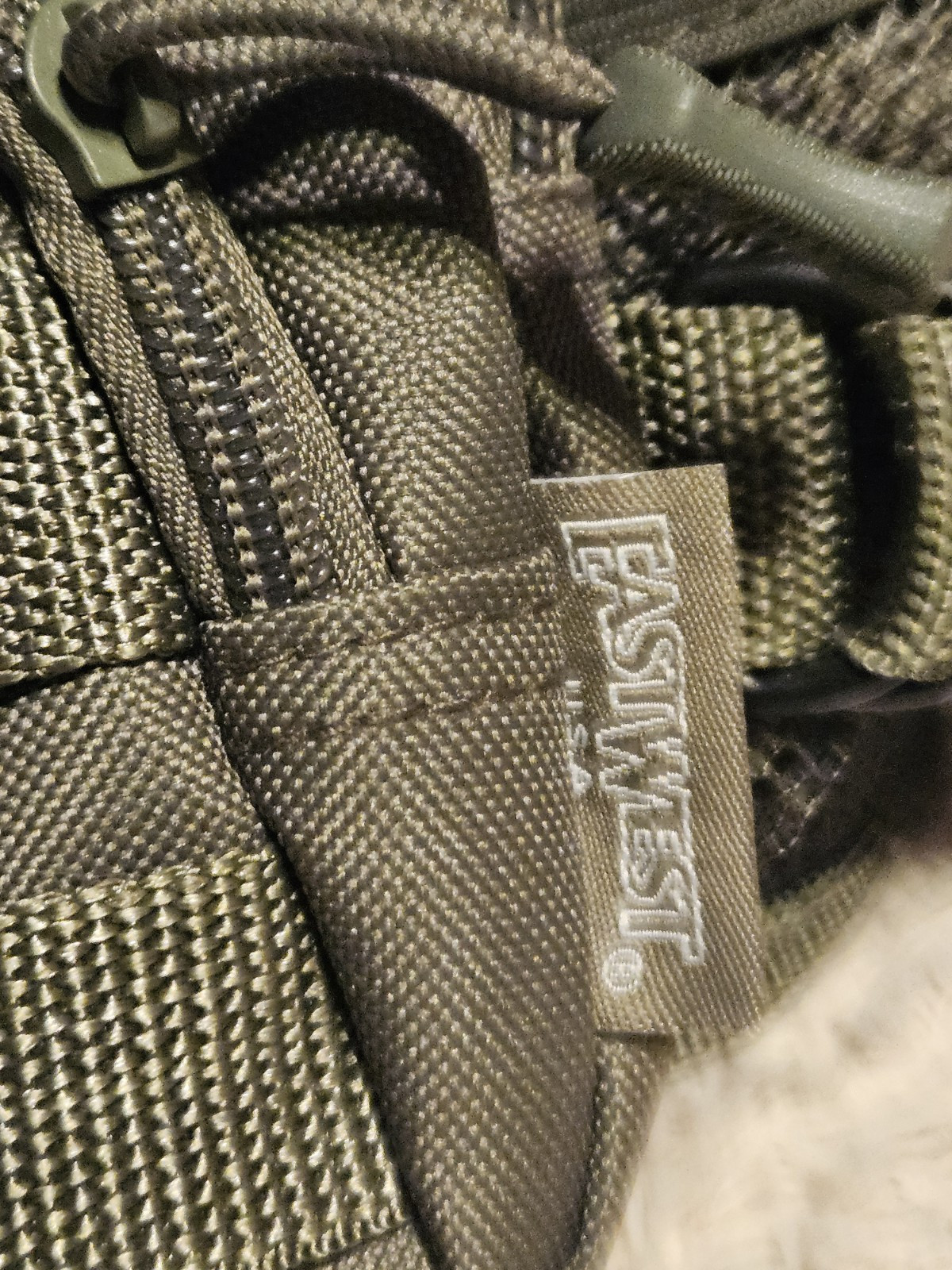 East West USA Tactical Utility Fanny Pack Green Camping Outdoor EUC