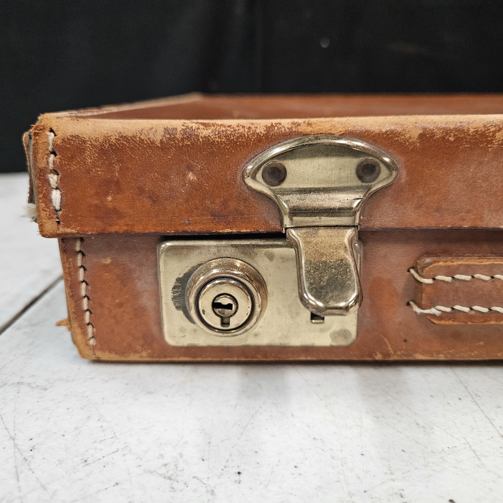Vintage Unknown High-End Leather Briefcase Washington