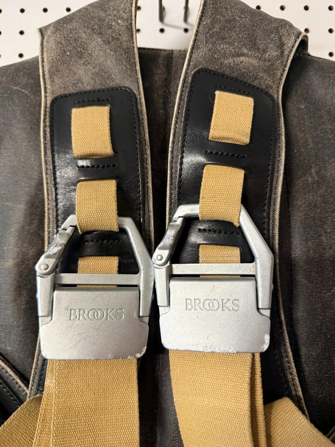 BROOKS England ISLINGTON Rucksack Cycling BACKPACK