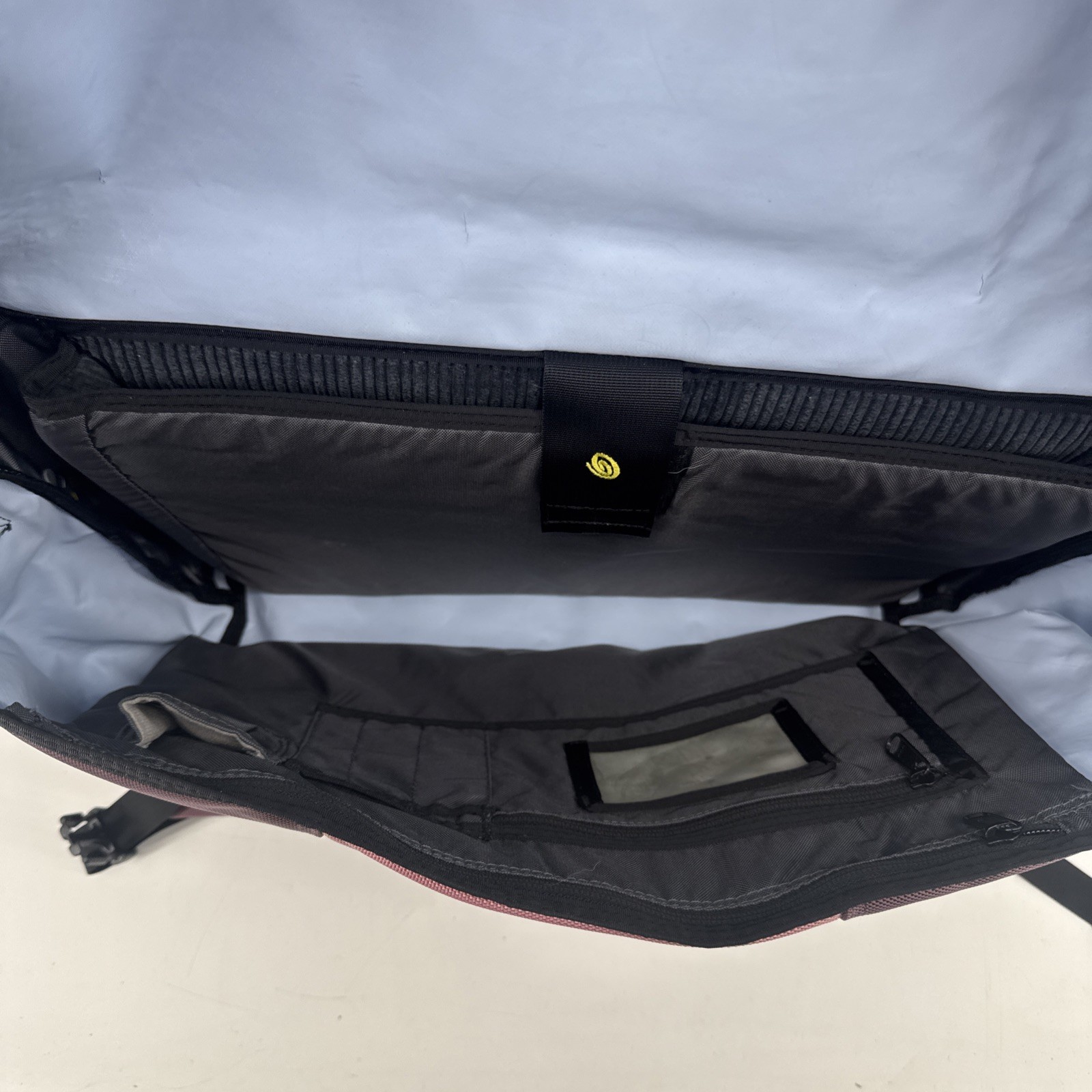 Timbuk2 Messenger Classic X Large Crossbody Laptop Pink Lavender