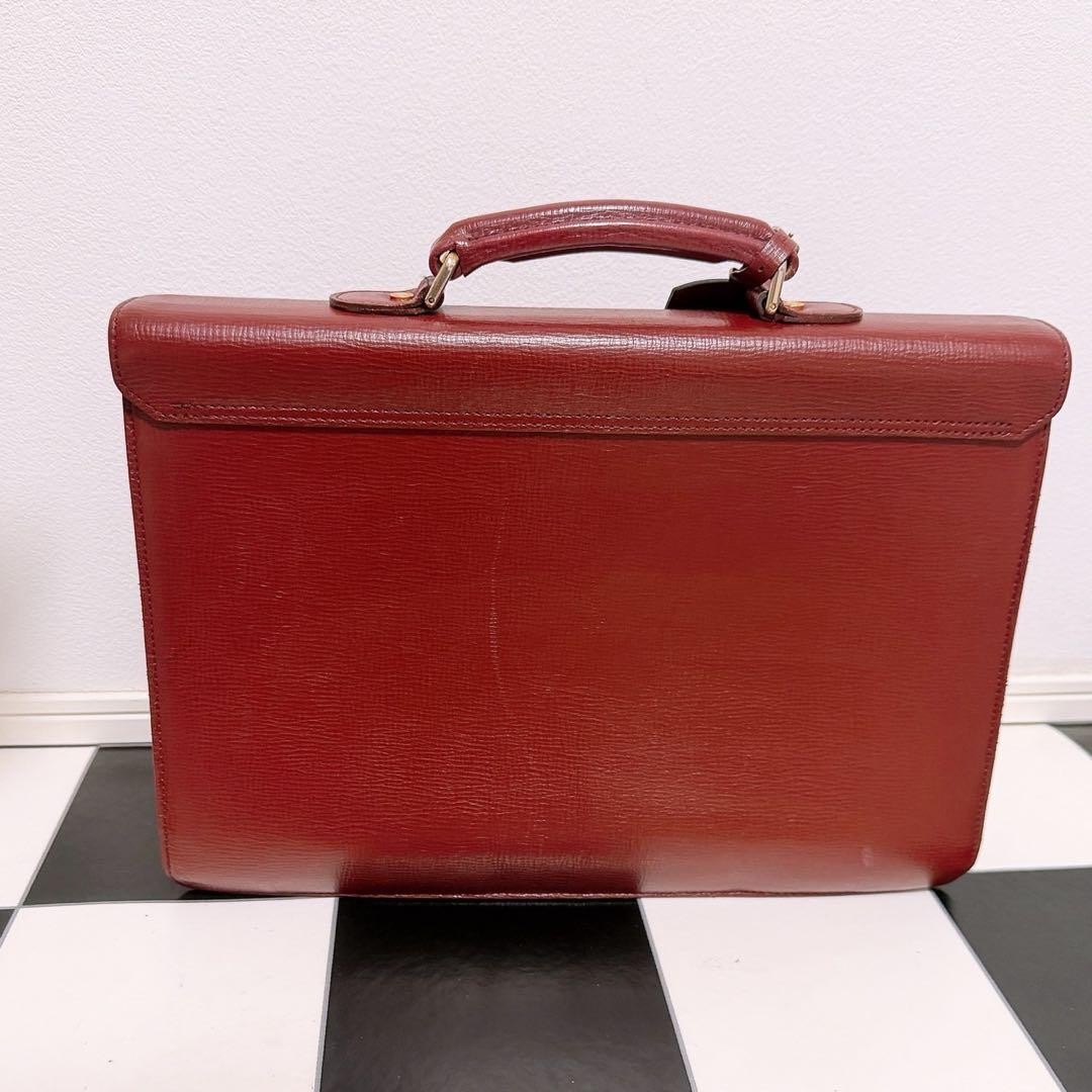 Authentic Burberrys All Leather Business Briefcase 28cm x 38cm x 9cm, Burgundy