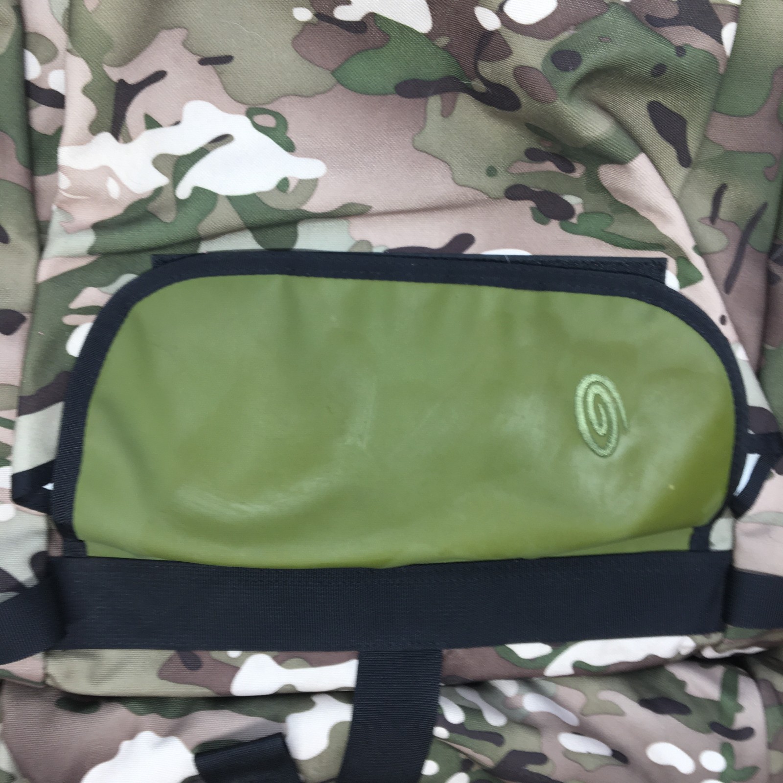 Timbuk2 Hemlock Multicam Roll Top Backpack Medium M Army Everyday RARE