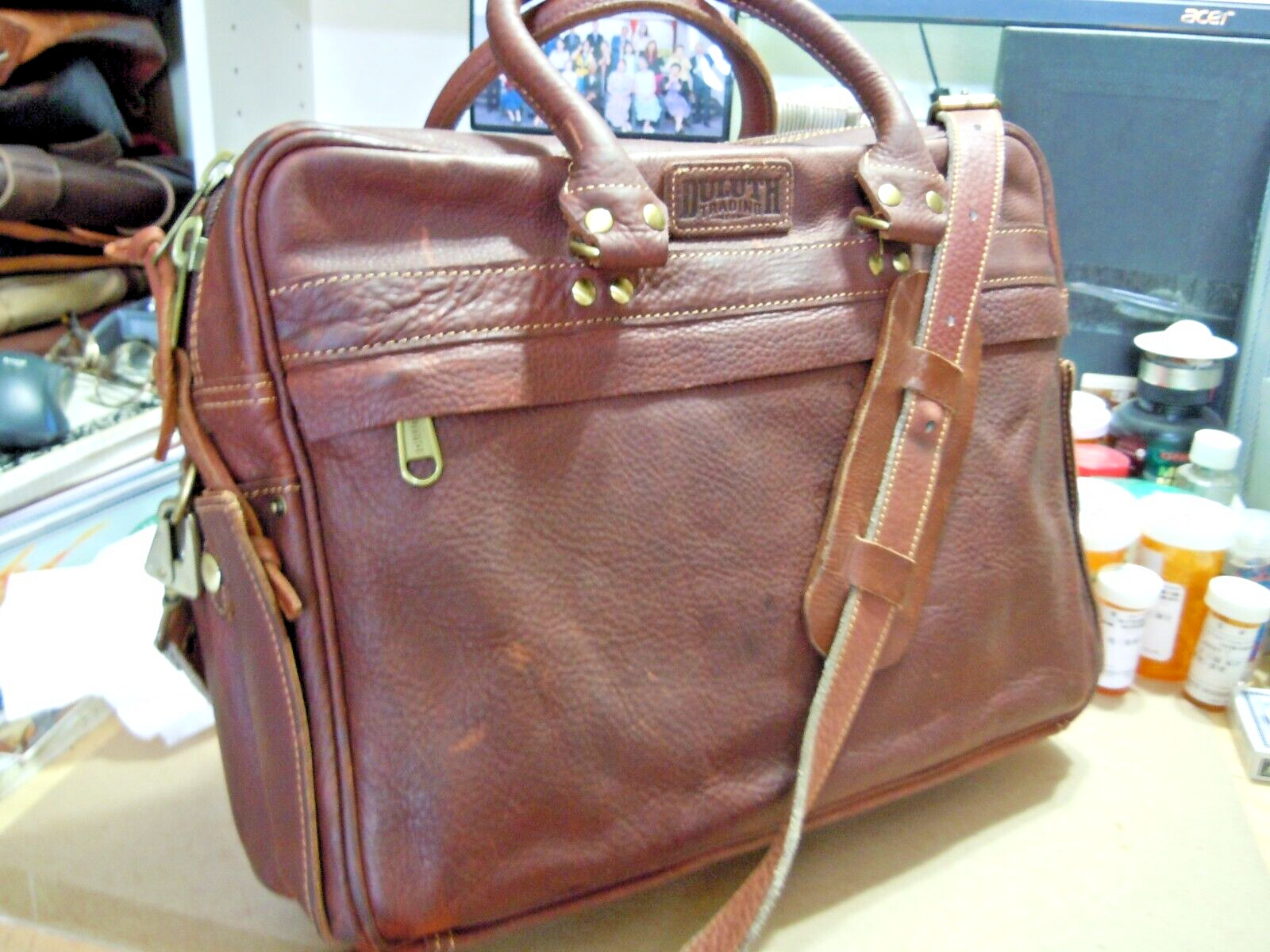 vintage Duluth Trading Co Leather Briefcase Messenger Bag Brown Messenger # 6