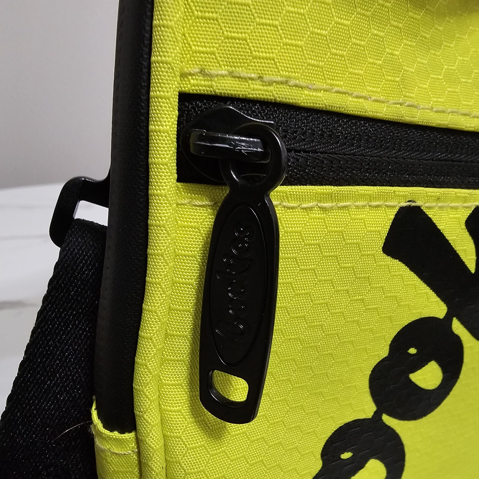 Cookies Original Logo Honeycomb Utility Bag