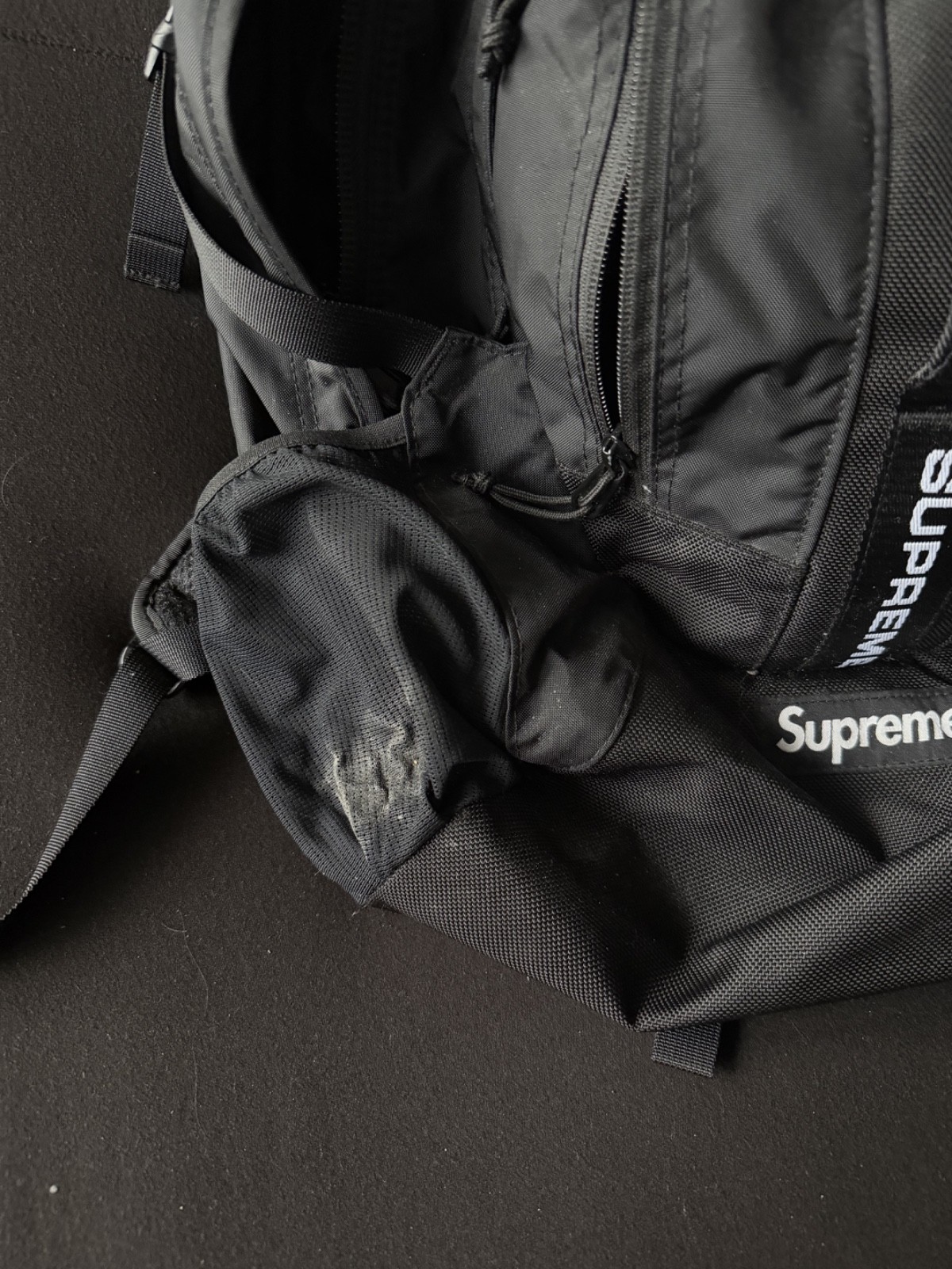 Black Supreme double zipper compartment backpack, Pre-owned Good