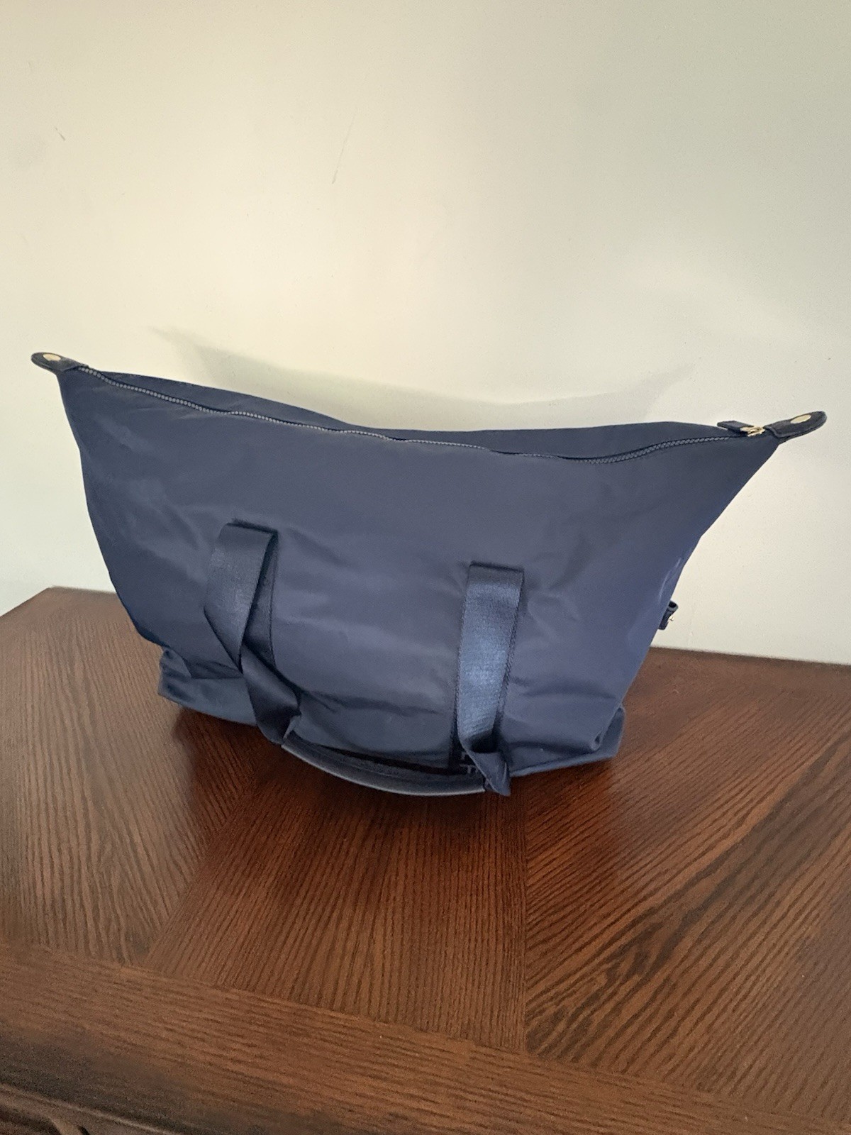 Tommy Hilfiger Blue Solid Duffle Bag Zip Closure Double Handles Men’s