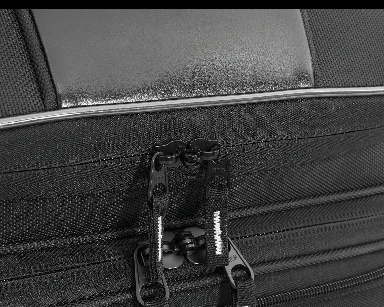 USA Route 1 Getaway 2.0 Backrest Rack Bag
