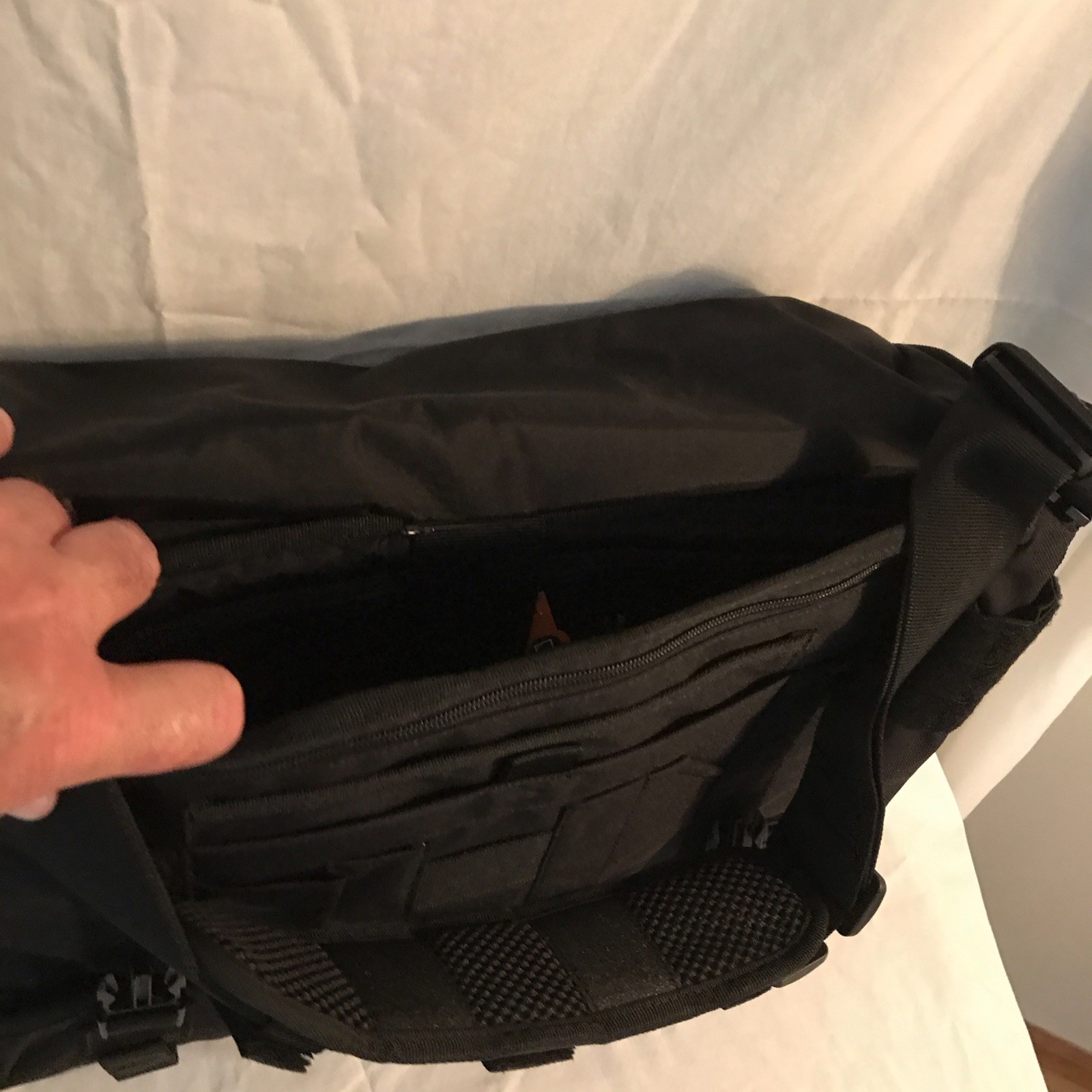 5.11 Tactical Rush Delivery Lima Messenger Bag Black One Size Organizer