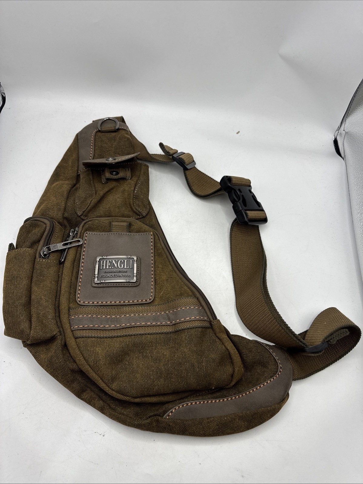 Rugged Ruil Hengli Brown Canvas Crossbody Bag With Adjustable Strap (87)