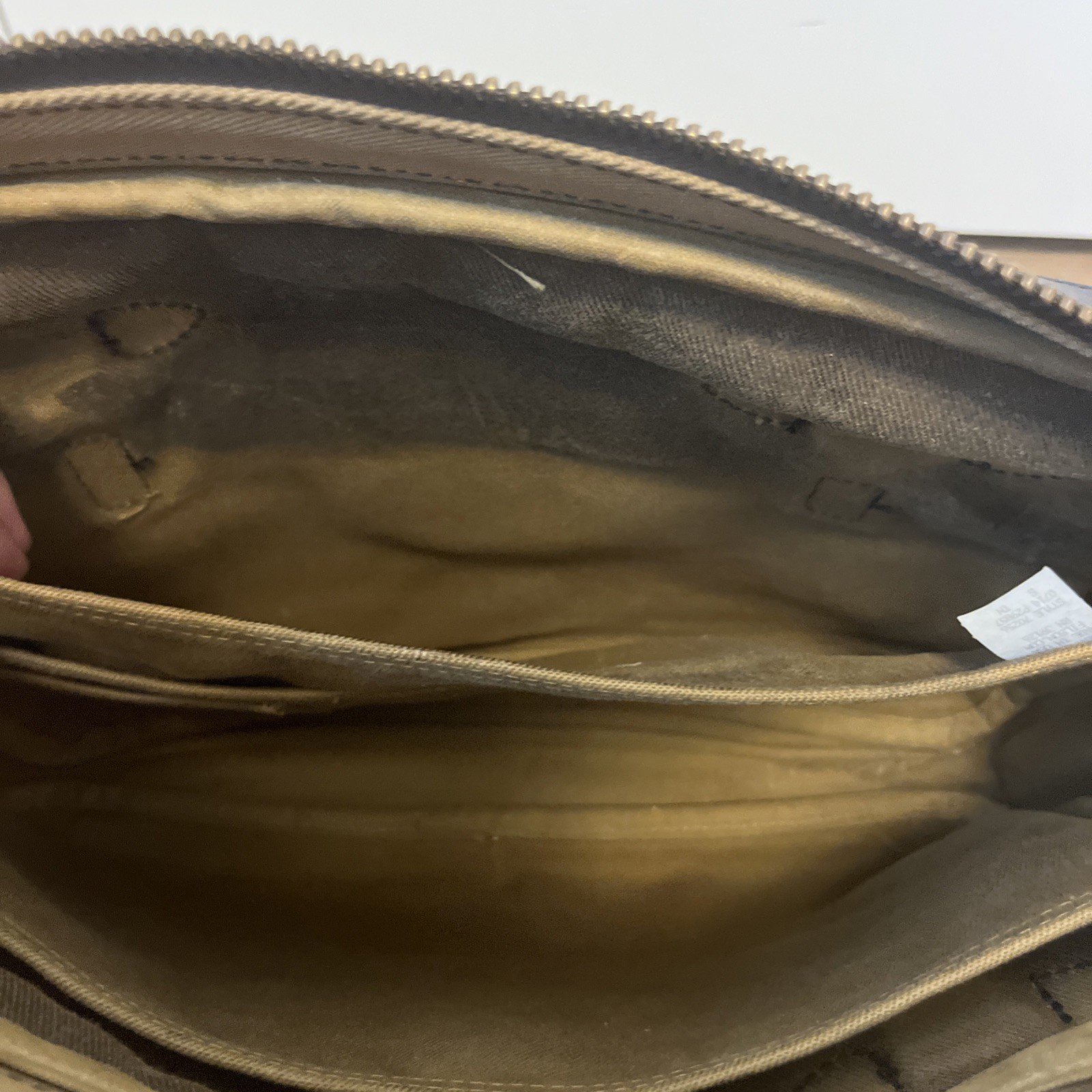 Filson Rugged Twill 256 Original Briefcase | Patina | MiUSA | Missing Strap