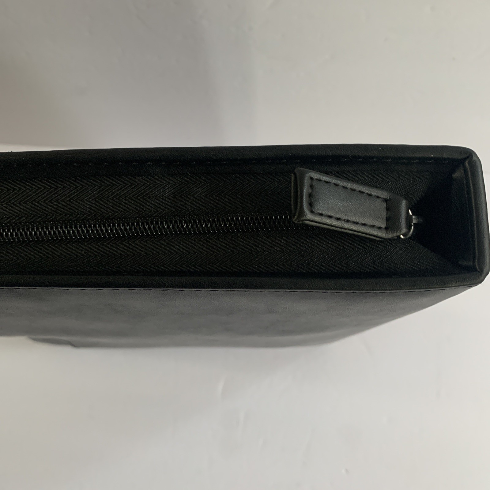 Attache Portfolio Briefcase Bag Black Faux Leather Retractable Handle Travel 13”