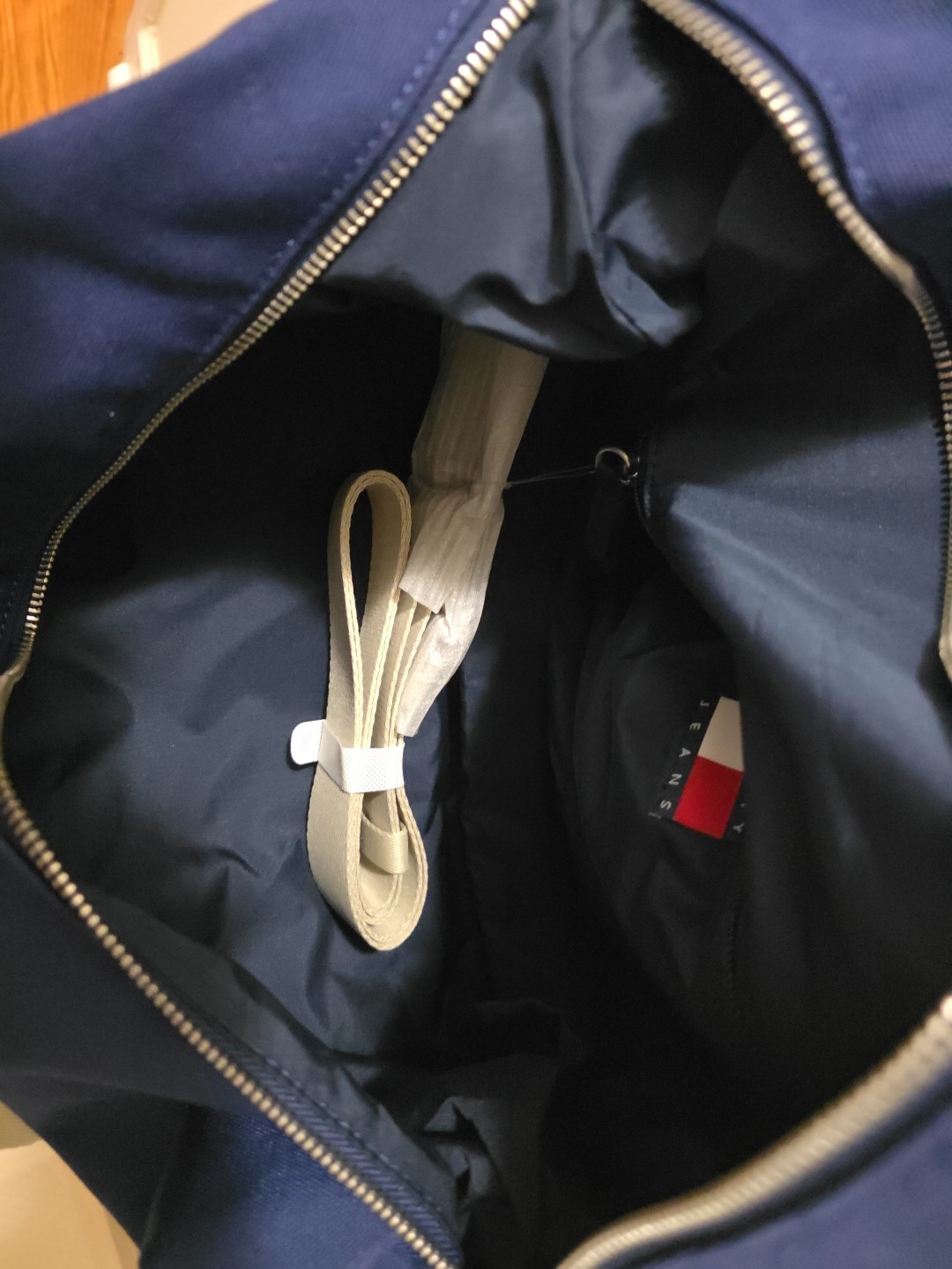 Tommy Jeans Retro Cool Duffle Bag, New