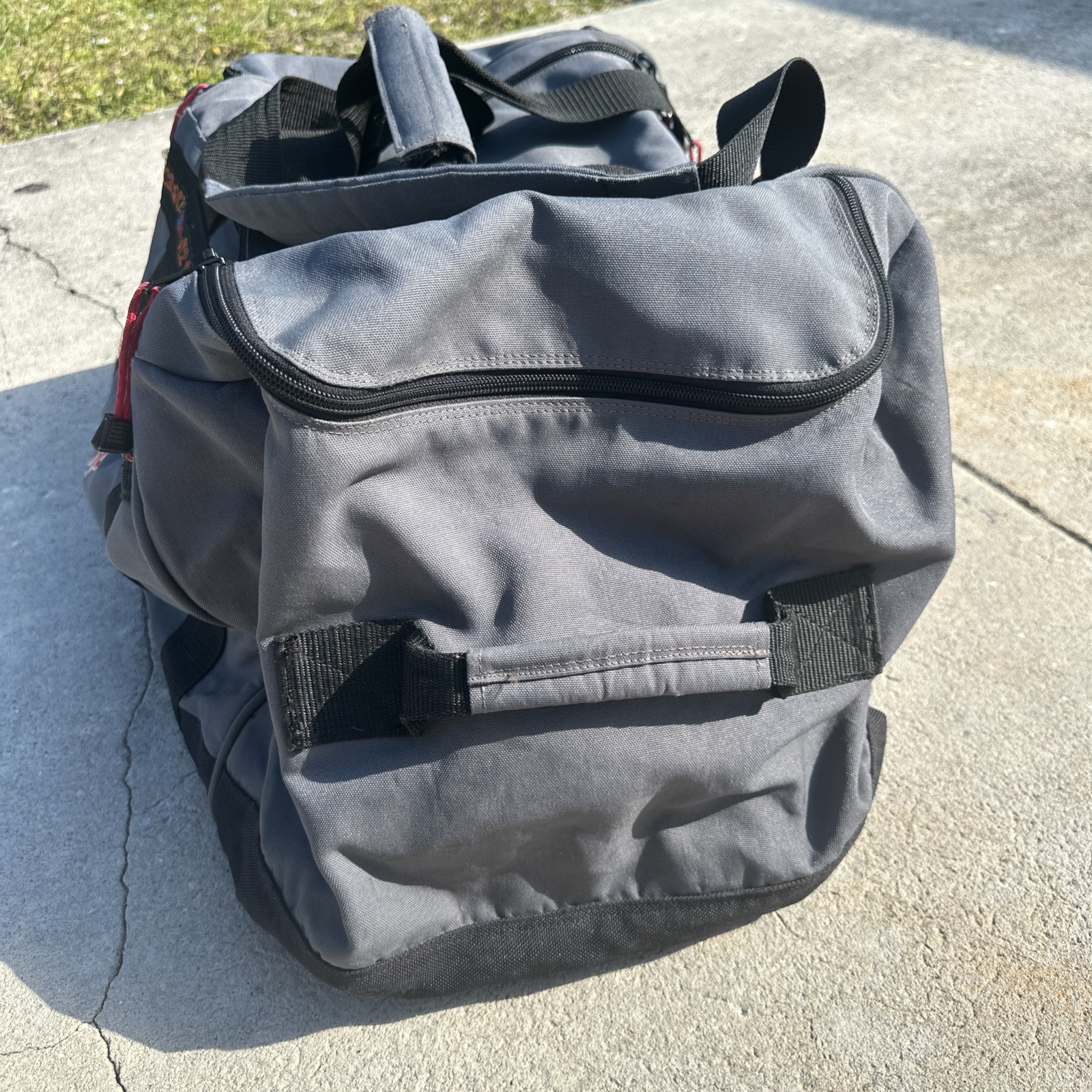 Vintage K2 Large Duffle Travel Bag Gray Ski Snowboard Snow Strap Handle *FLAWS*