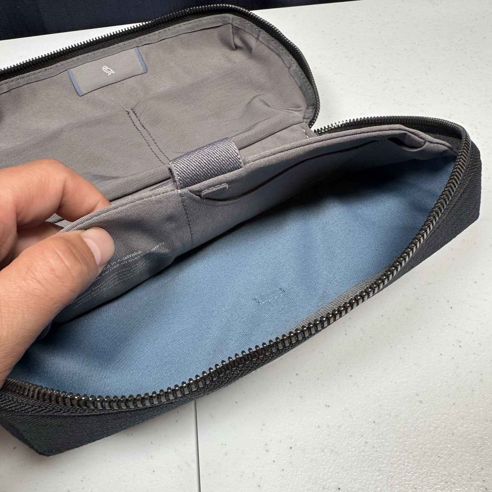 Bellroy Tech Kit Compact (Tech Accessories Organizer, Zipper Pouch)