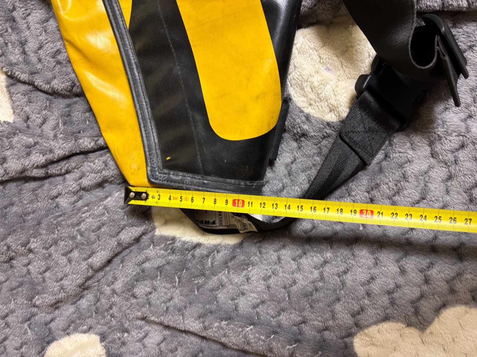 FREITAG KNIGHT Rider F31 RARE YELLOW × BLACK Messenger Crossbody Shoulder Bag