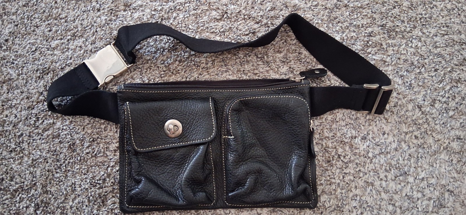 ROOTS CANADA BLACK LEATHER CROSSBODY WAIST BELT PACK BAG