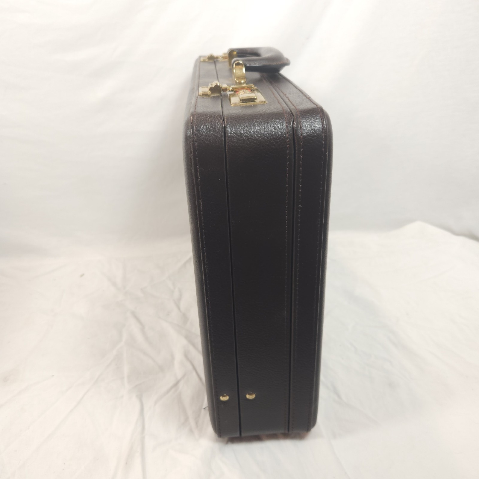 American Tourister Brown Hard-Sided Briefcase Attache Combo Lock Latch Organizer