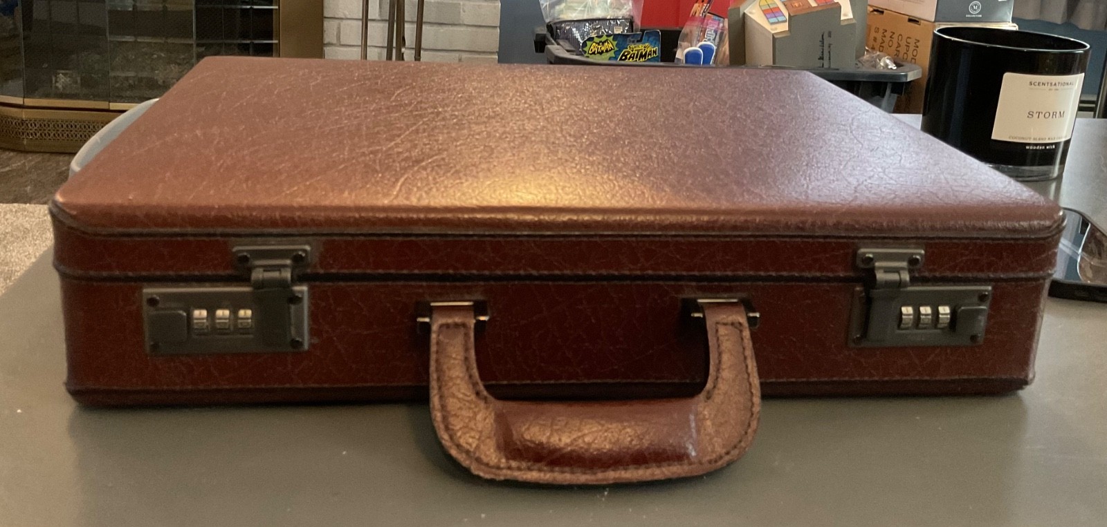 Vintage PRESTO Leather Hard Luxury Briefcase 18X13X4 Very Clean Condition