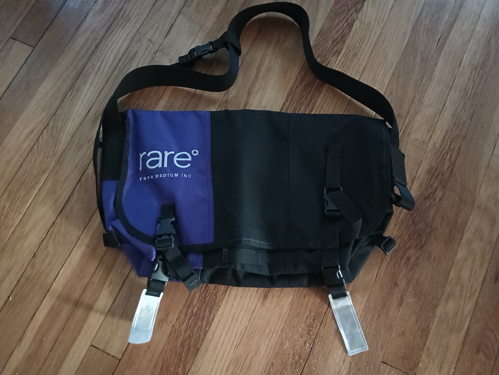 Timbuk2 Messenger Bag Large Customized Embroidered Black & Purple