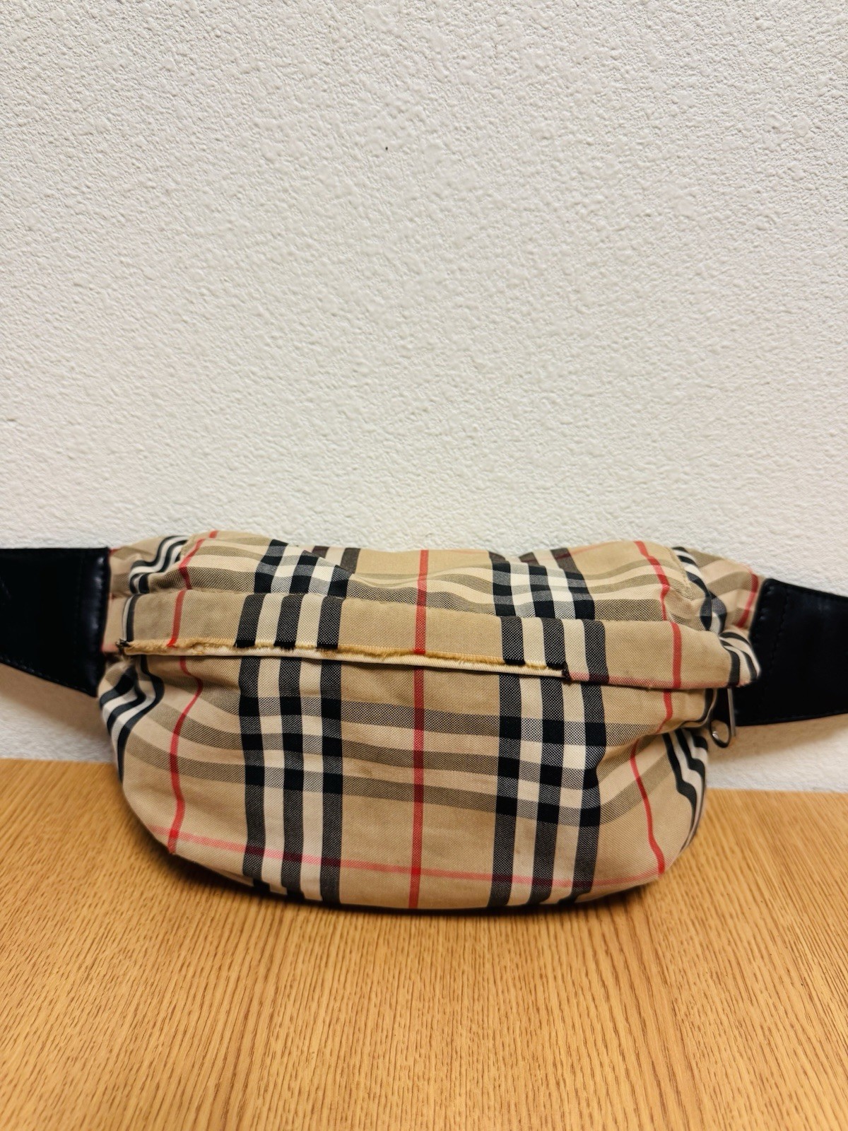 Burberry Nylon Vintage Check Sonny Belt Bag in Archive Beige – Men’s