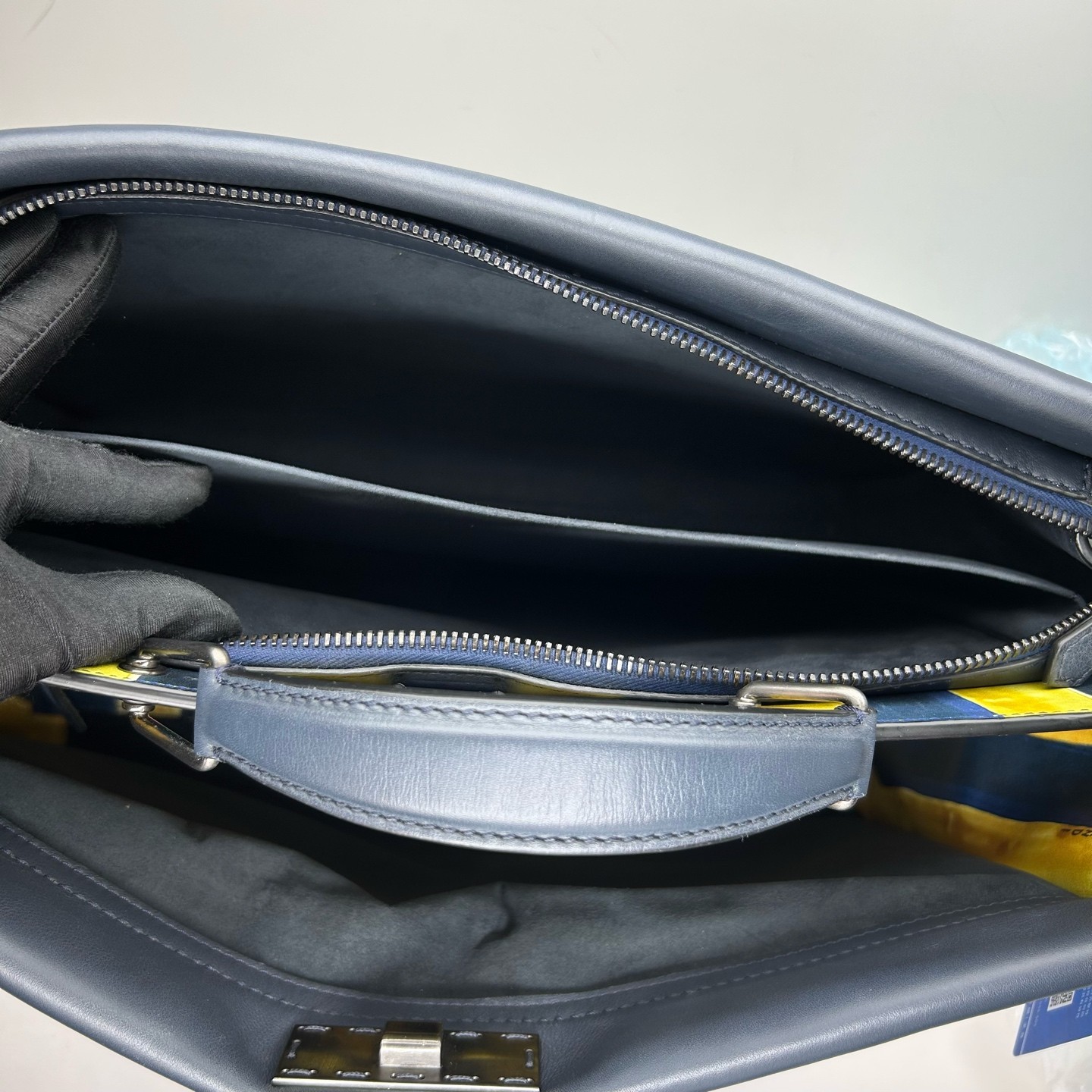 Fendi Pre-Owned Authentic Peekaboo Briefcase Free Shipping 40x30x16cm