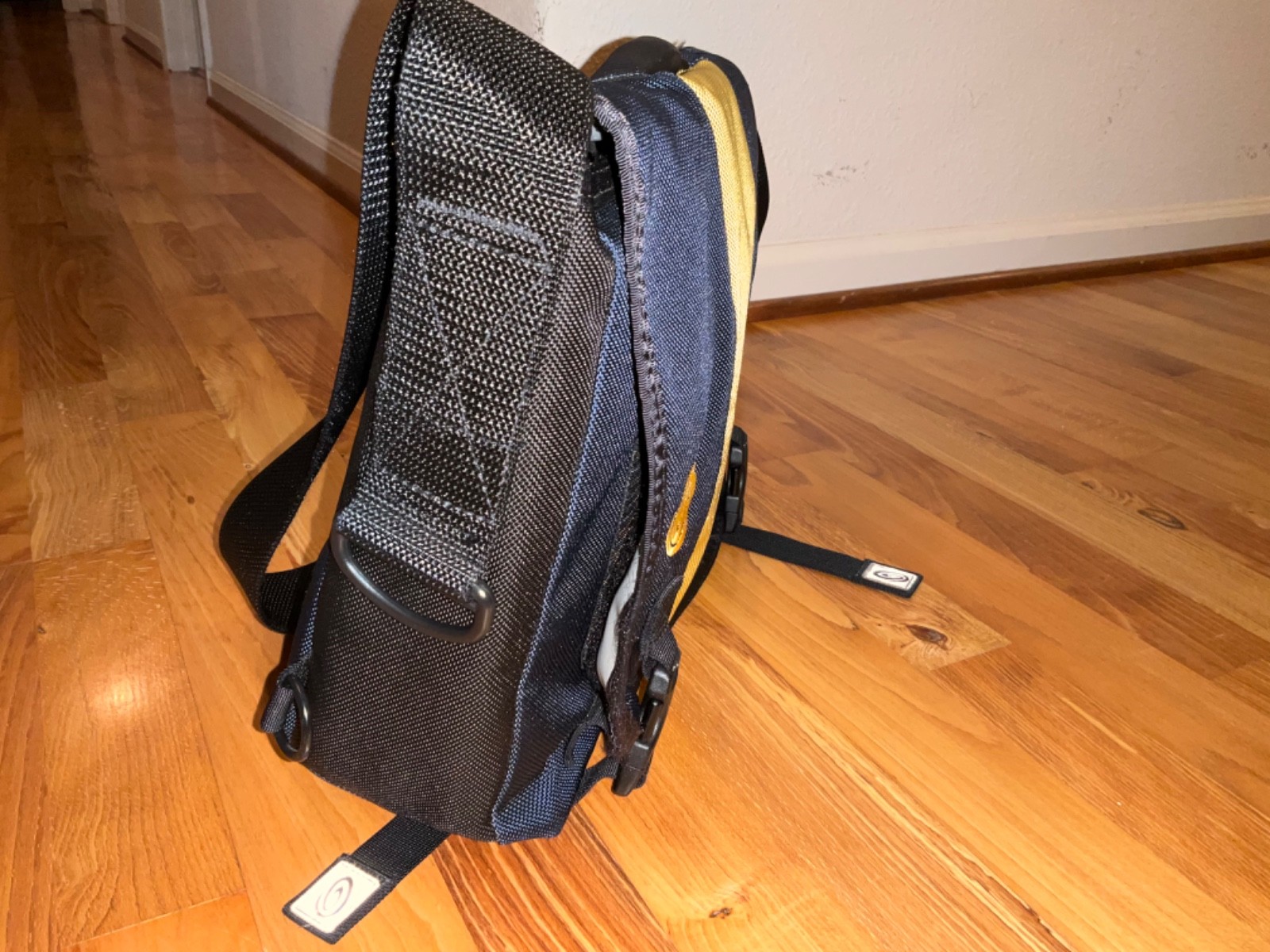 Vtg 90s Timbuk2 Large Bike Messenger Bag 17”x12” Laptop Made In USA Blue / Gold