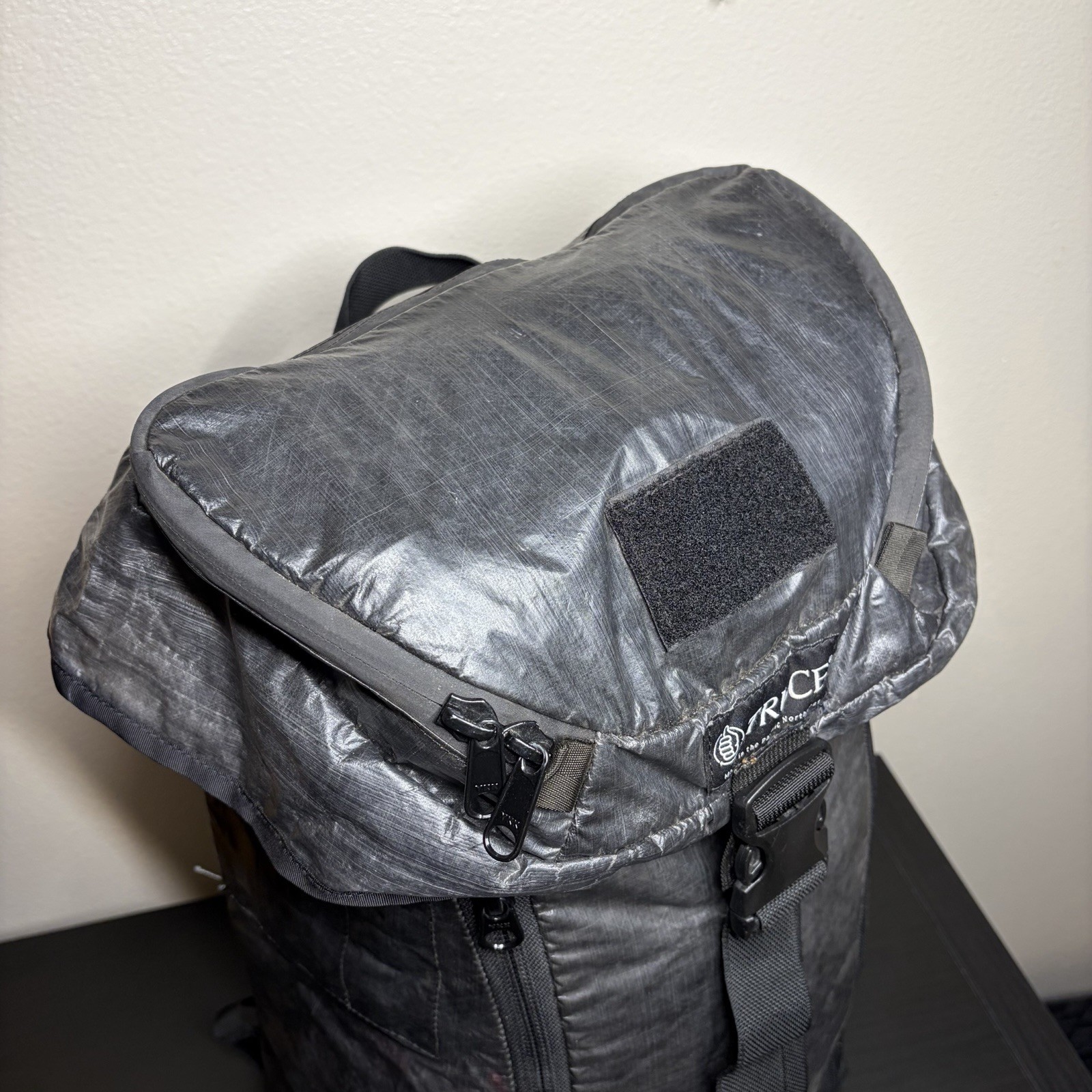 TRUCE DESIGNS M.S.B. Dark Grey XPAC 20-25L Backpack Hiking Outdoors USA Made