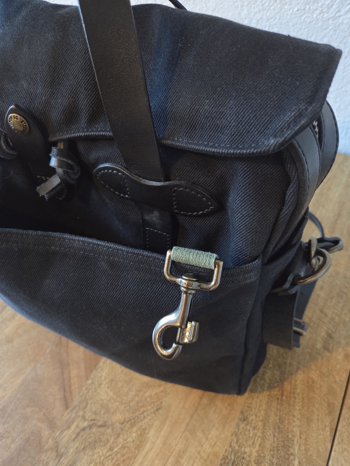 Filson Rugged Twill Original Briefcase | Black | Made in USA | MSRP $499