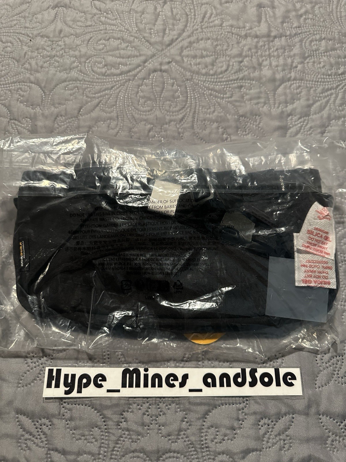 New in Bag Supreme Waist Bag (FW24) Black