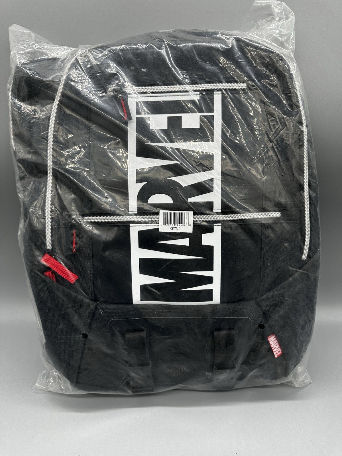 Marvel Black White Logo Backpack Disney Parks – New with Tags Sealed