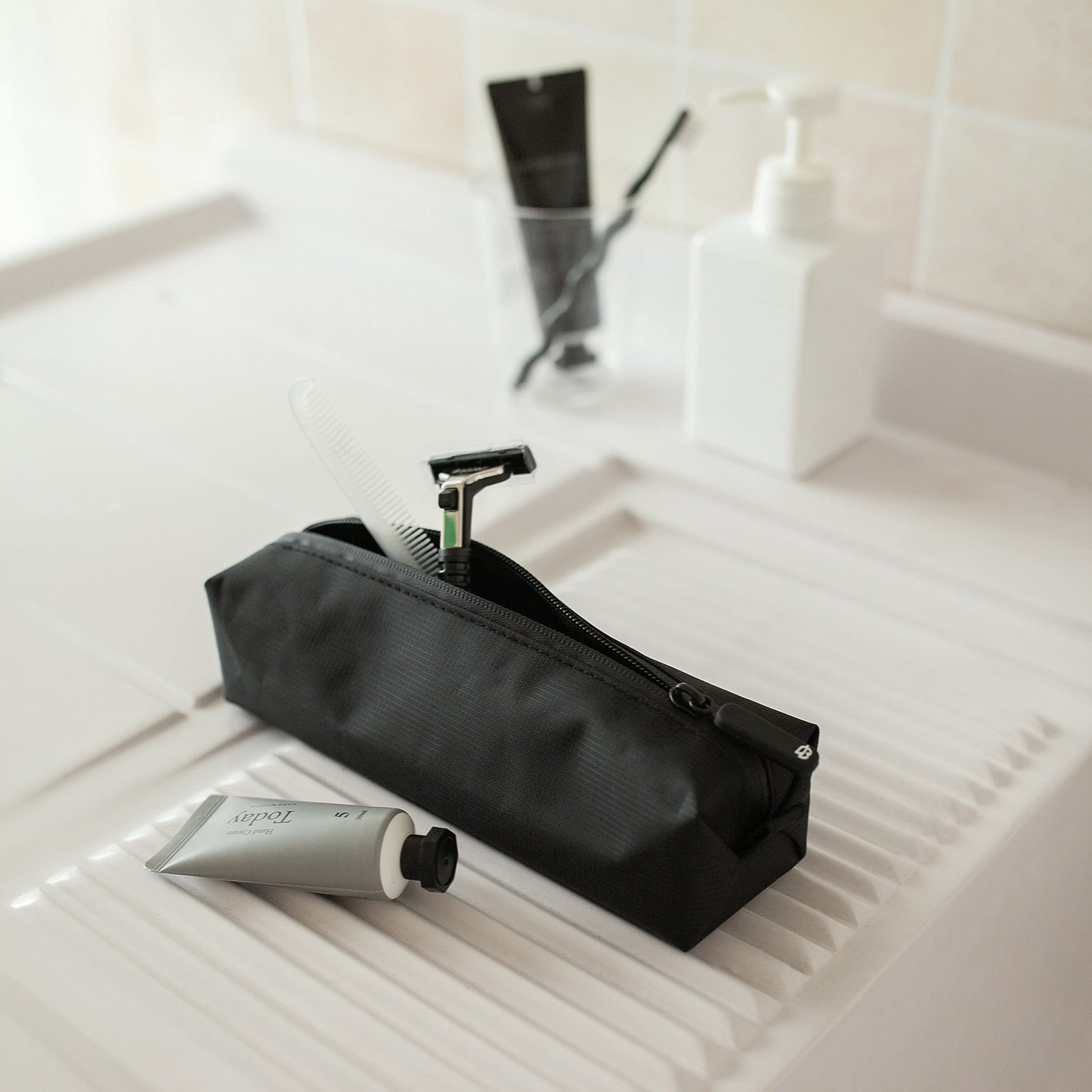 Comfyable Small Toiletry Bag for Men, Slim Mini Toothbrush Small, Dark Gray
