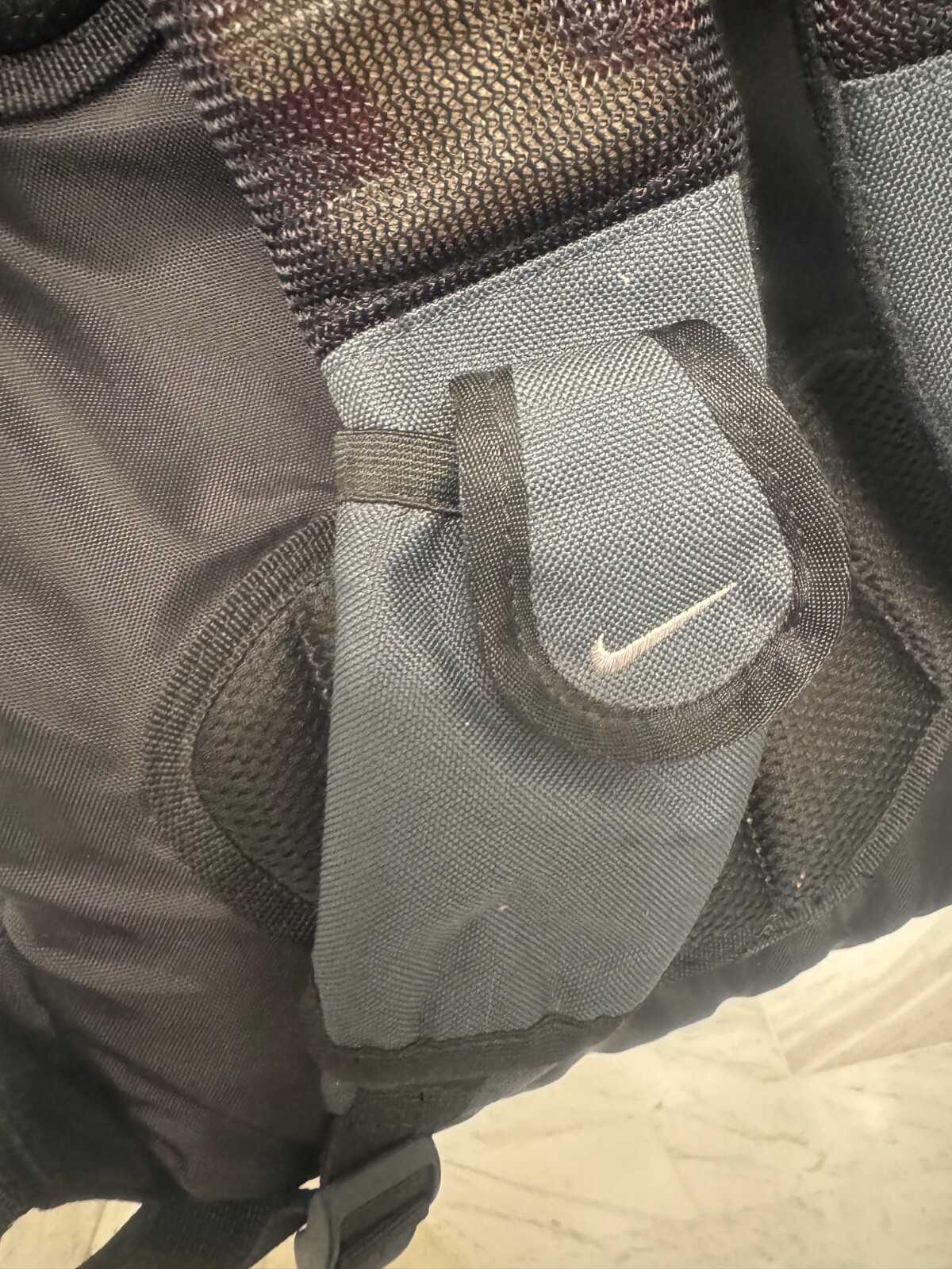 NIKE Hawhort 2.0 EXPANDABLE Gray Polyester BACKPACK lumbar support