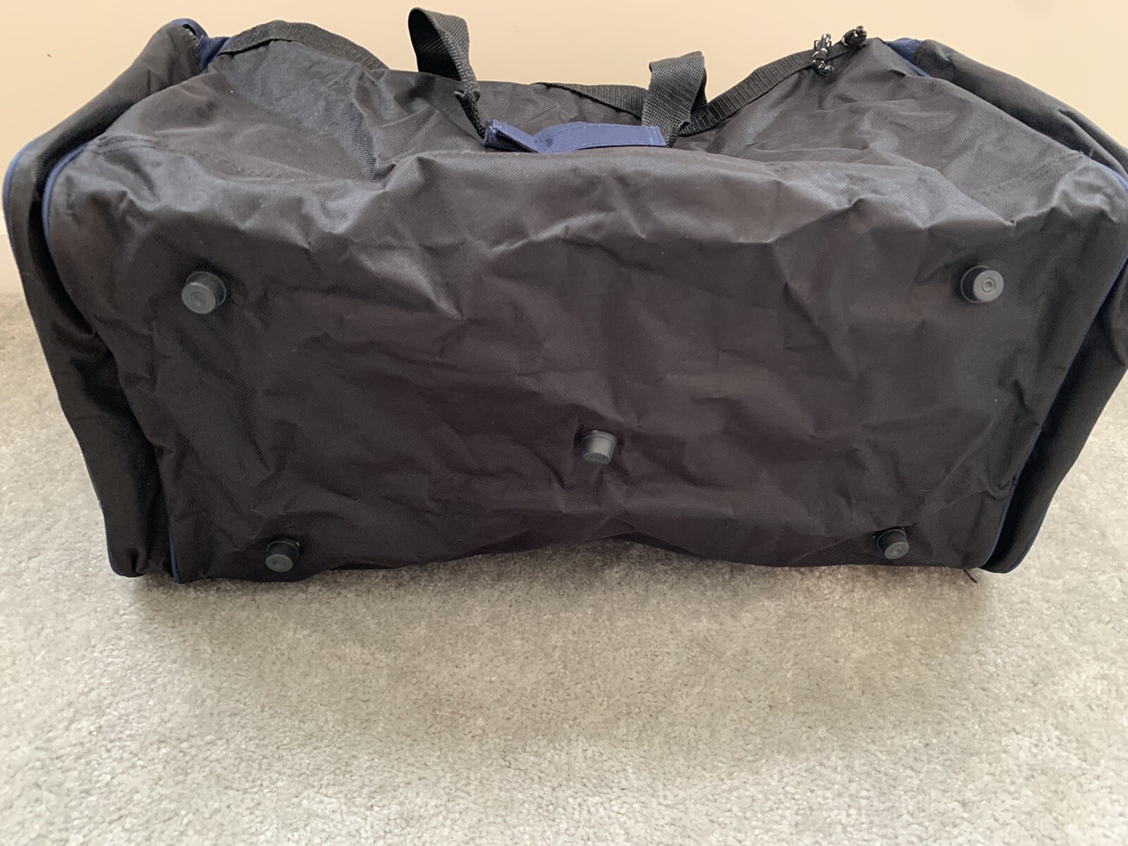 New Dalix Duffle Bag 4 Pockets Zip Two Toned Blue Black Travel Bag