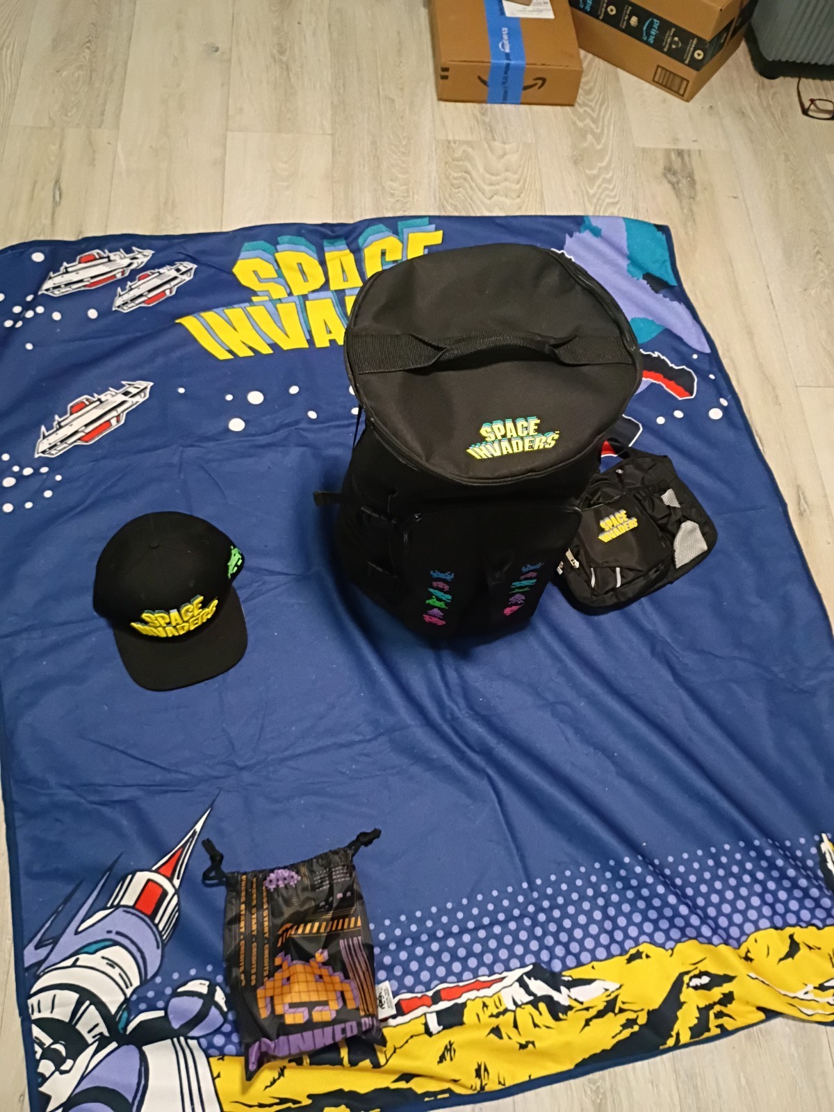 Space Invaders game Lot Large Backpack Hat Fanny pack Throw Hiking Travel