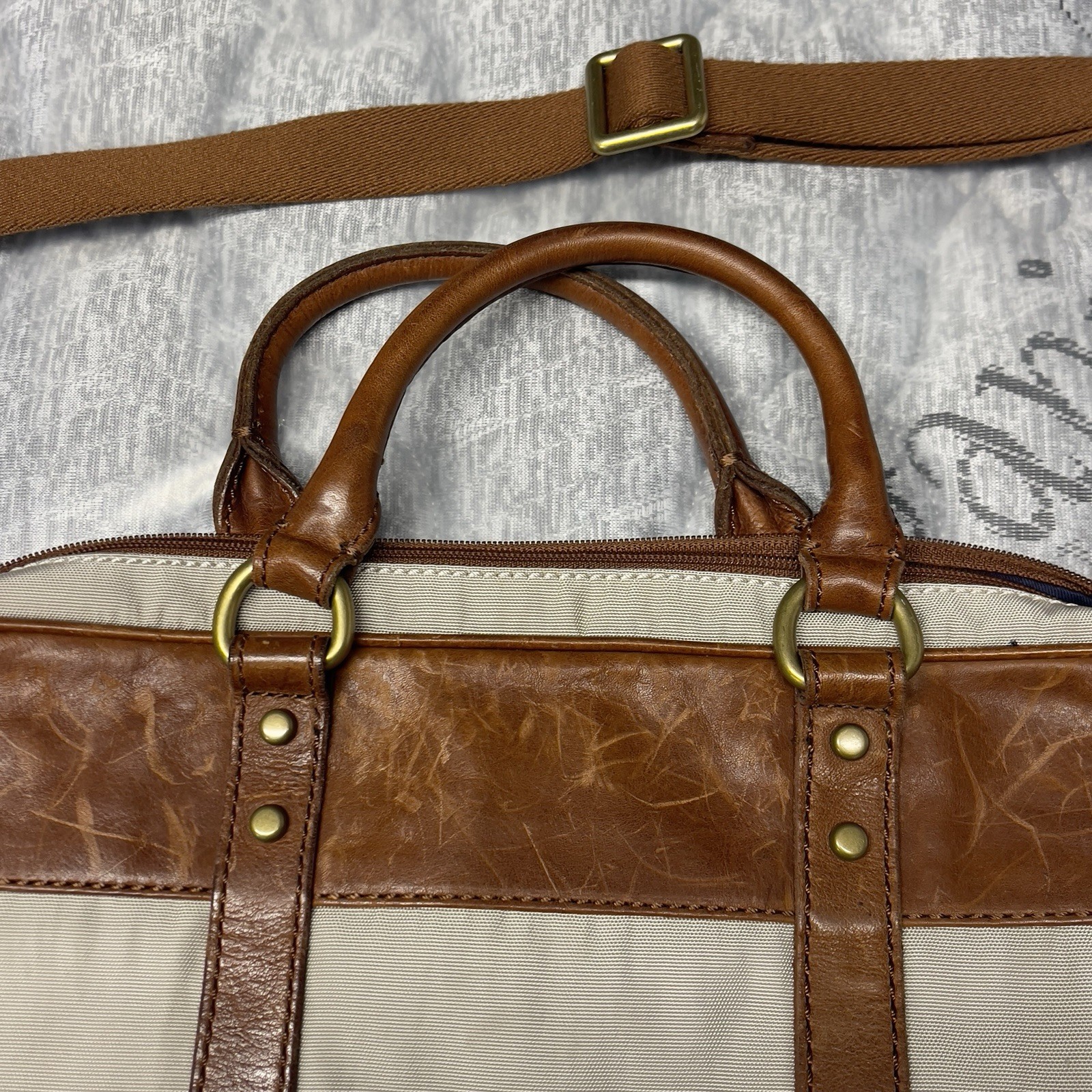 Fossil estate document Messenger Bag Shoulder Bag Leather Handles Twill Leather.