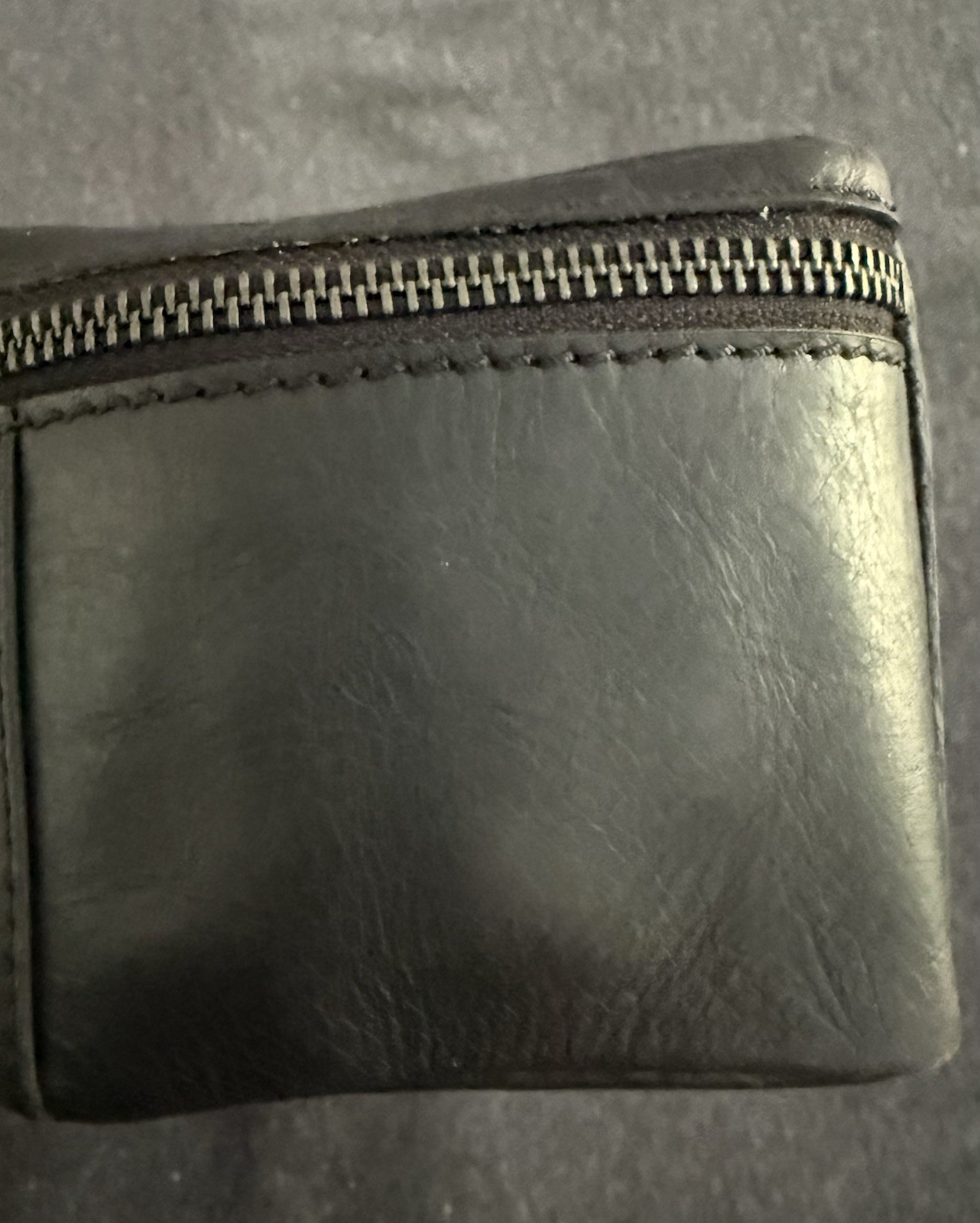 FRYE Vida Black Leather Case Top Zip Single Handle Travel Bag Toiletries New NWT