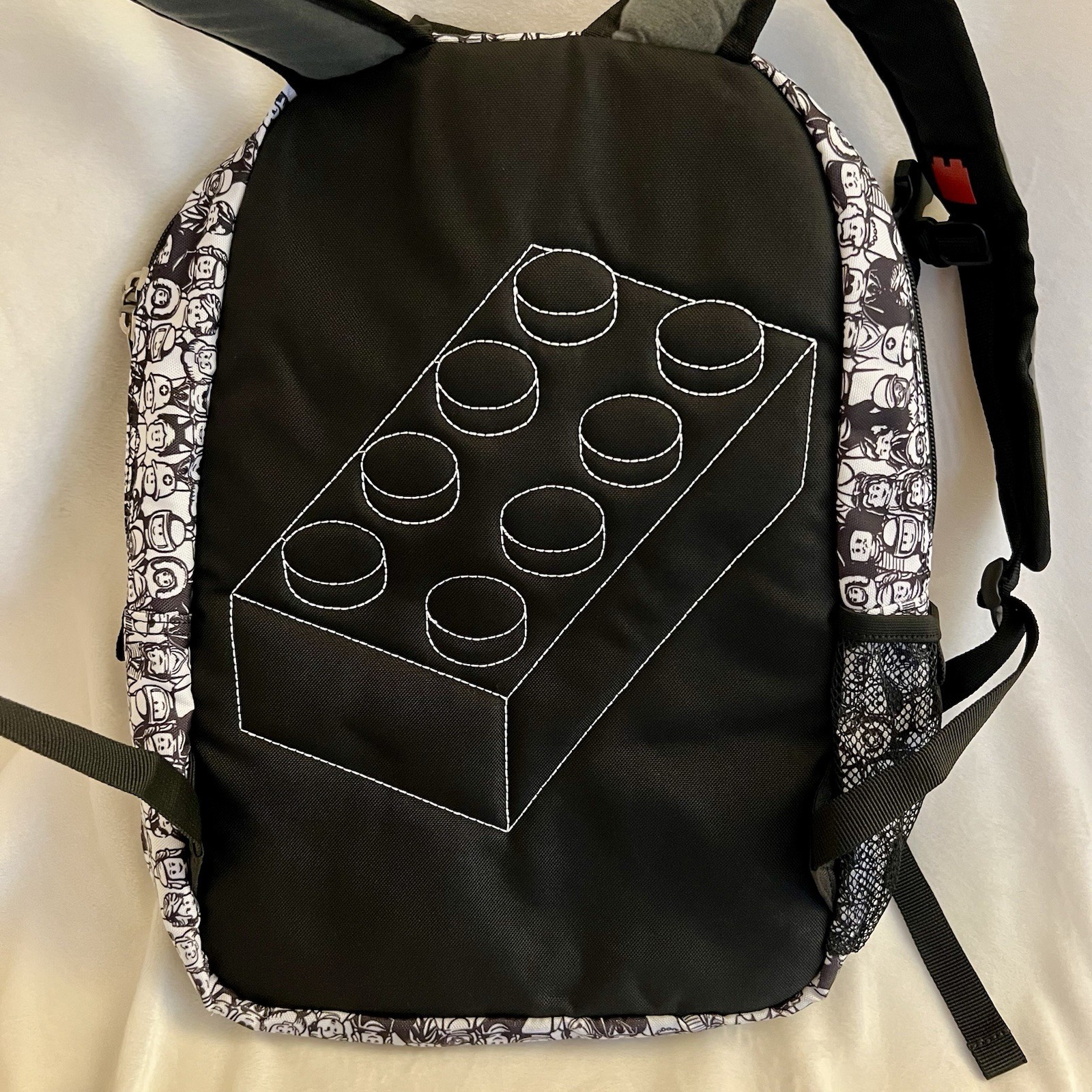LEGO Backpack Heritage Black and White Mini Figure Minifigure New 18 L Capacity