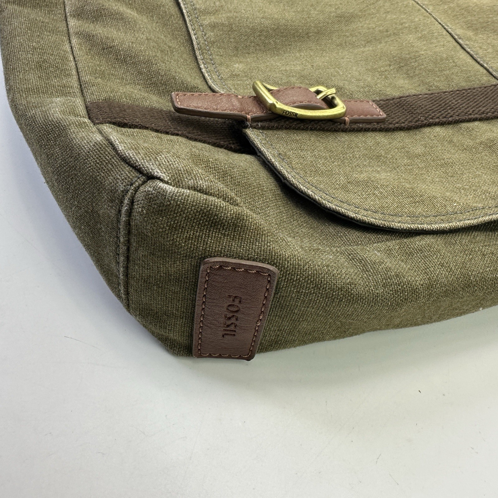 Fossil Green Brown Canvas Laptop Messenger Bag with Adjustable Strap and Pockets