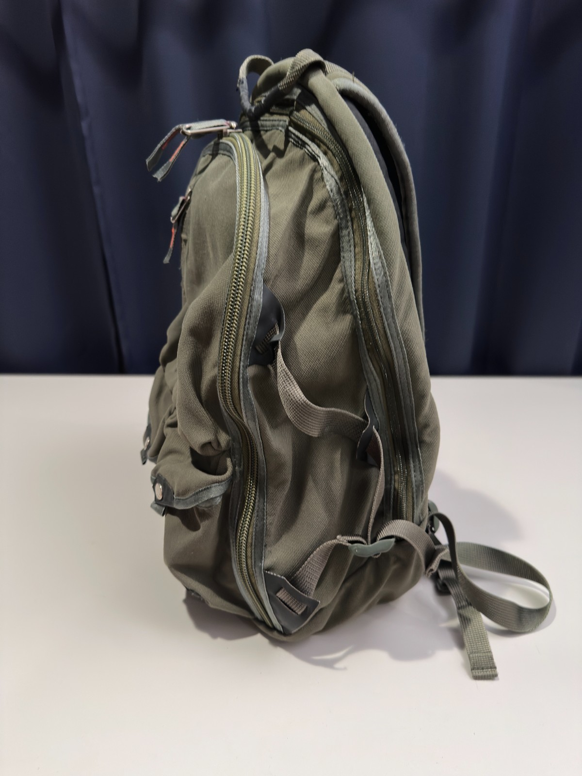 EMS Eastern Mountain Sports 100% Nylon Olive Green Multi-Pocket Pack Backpack