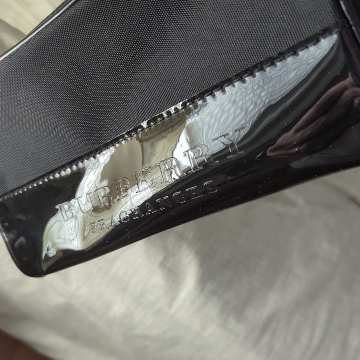 Burberry Fragrances Toiletry Bag Cosmetics Pouch Travel Case Black Zip EUC